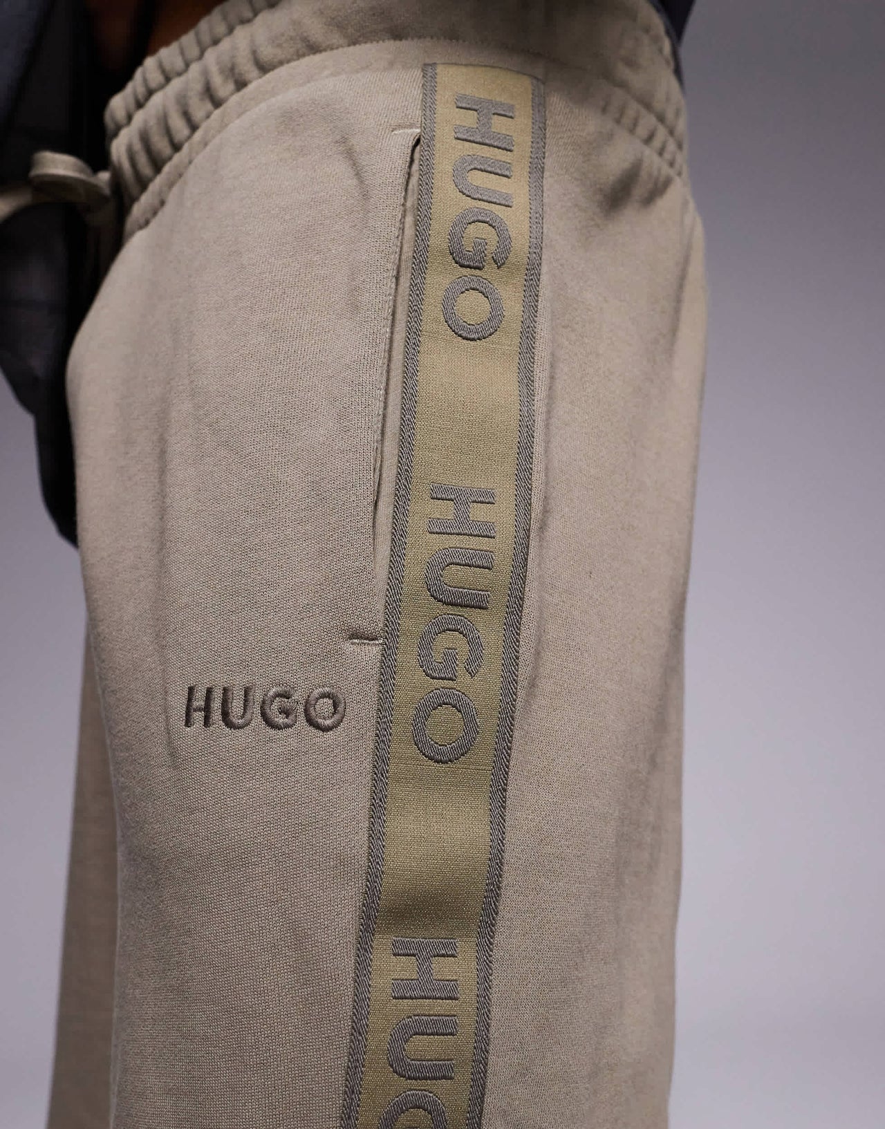 HUGO RED Liam taped logo lounge shorts in light brown