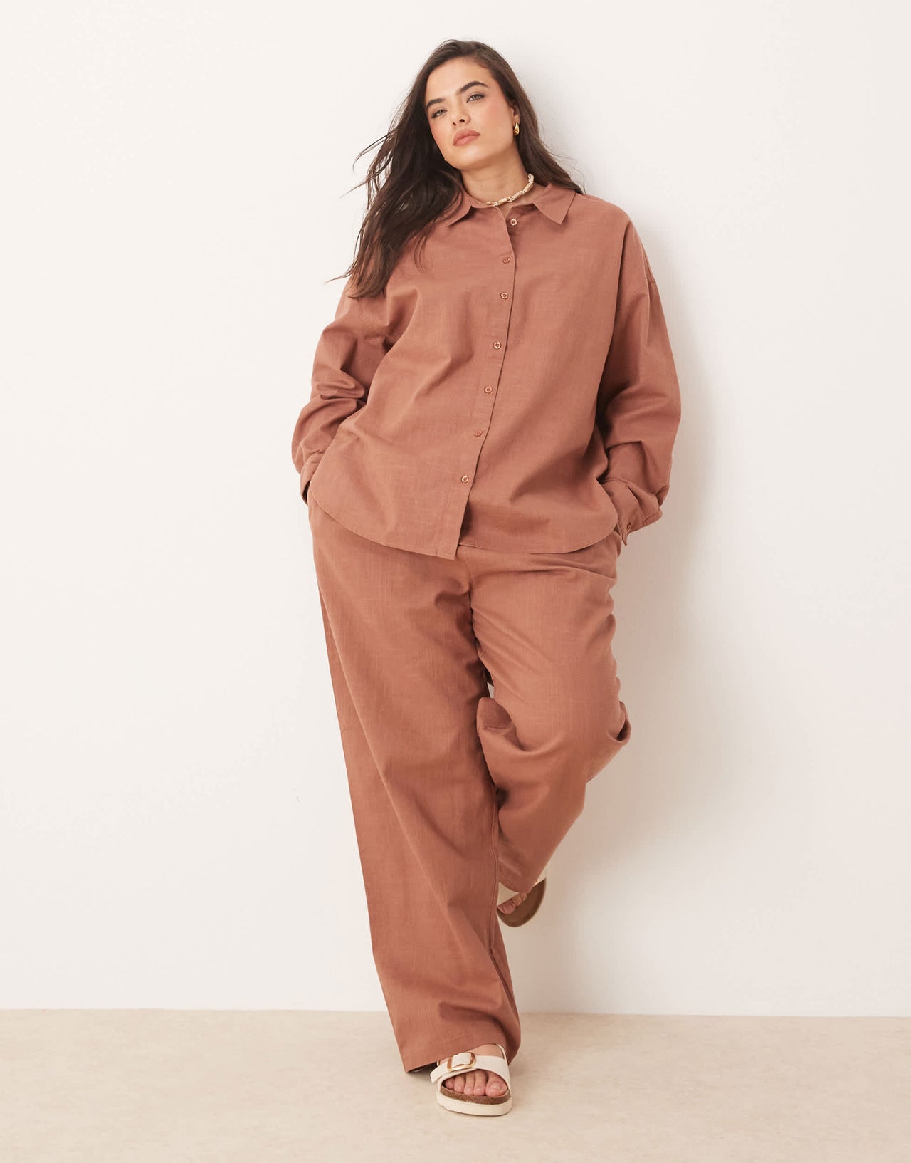 ASOS DESIGN Curve linen look pull on trousers co-ord in mocha