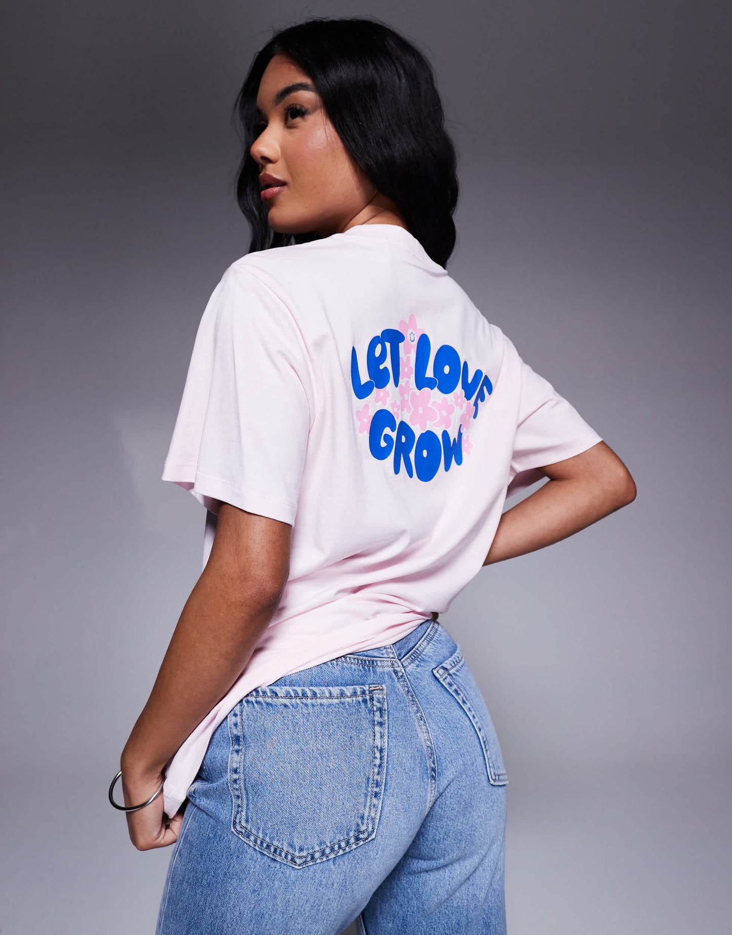 Hugo Blue logo print wintage t-shirt in pink