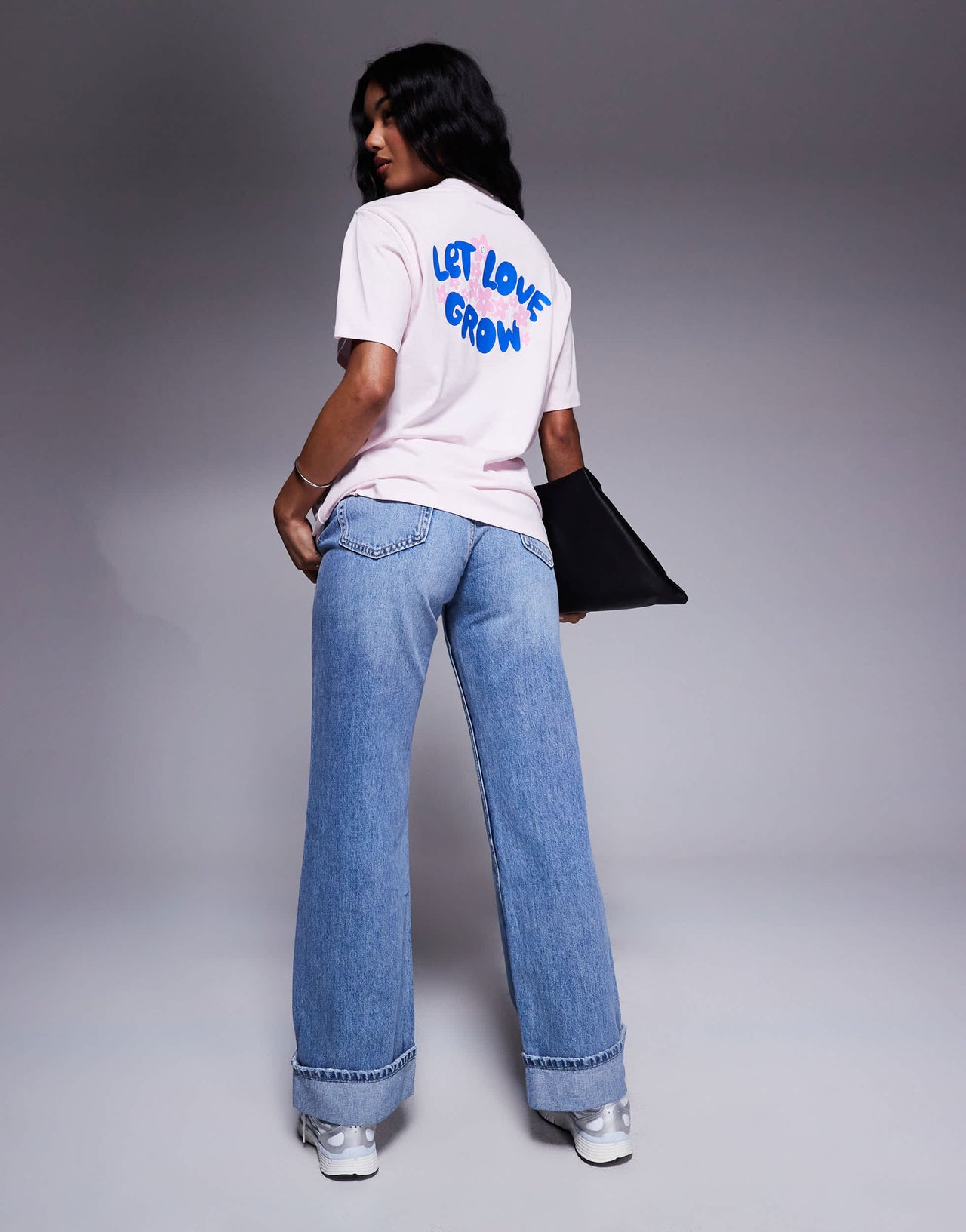 Hugo Blue logo print wintage t-shirt in pink