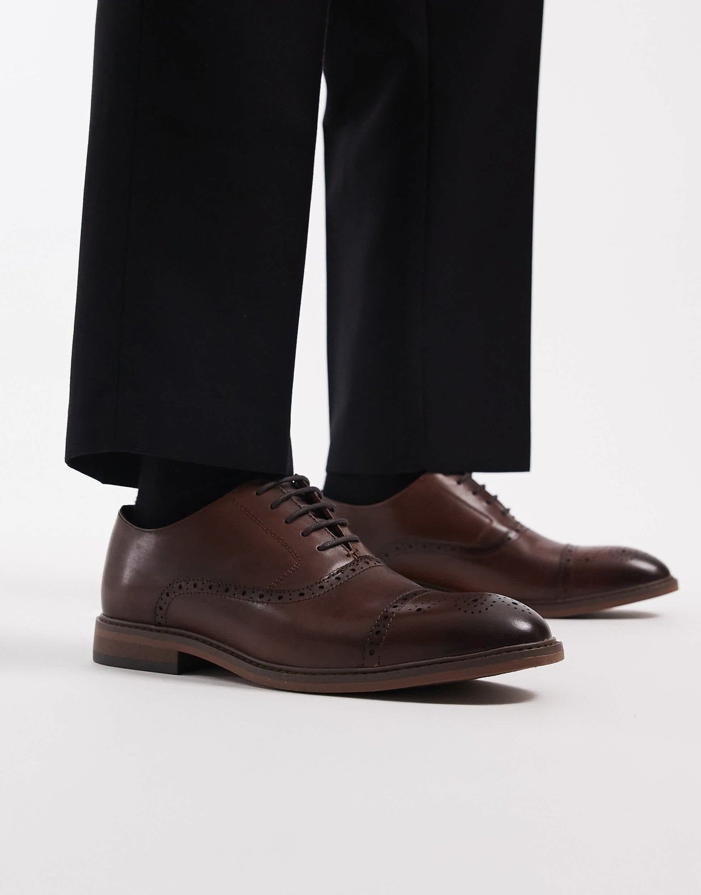 schuh Raven lace up brogues in brown leather