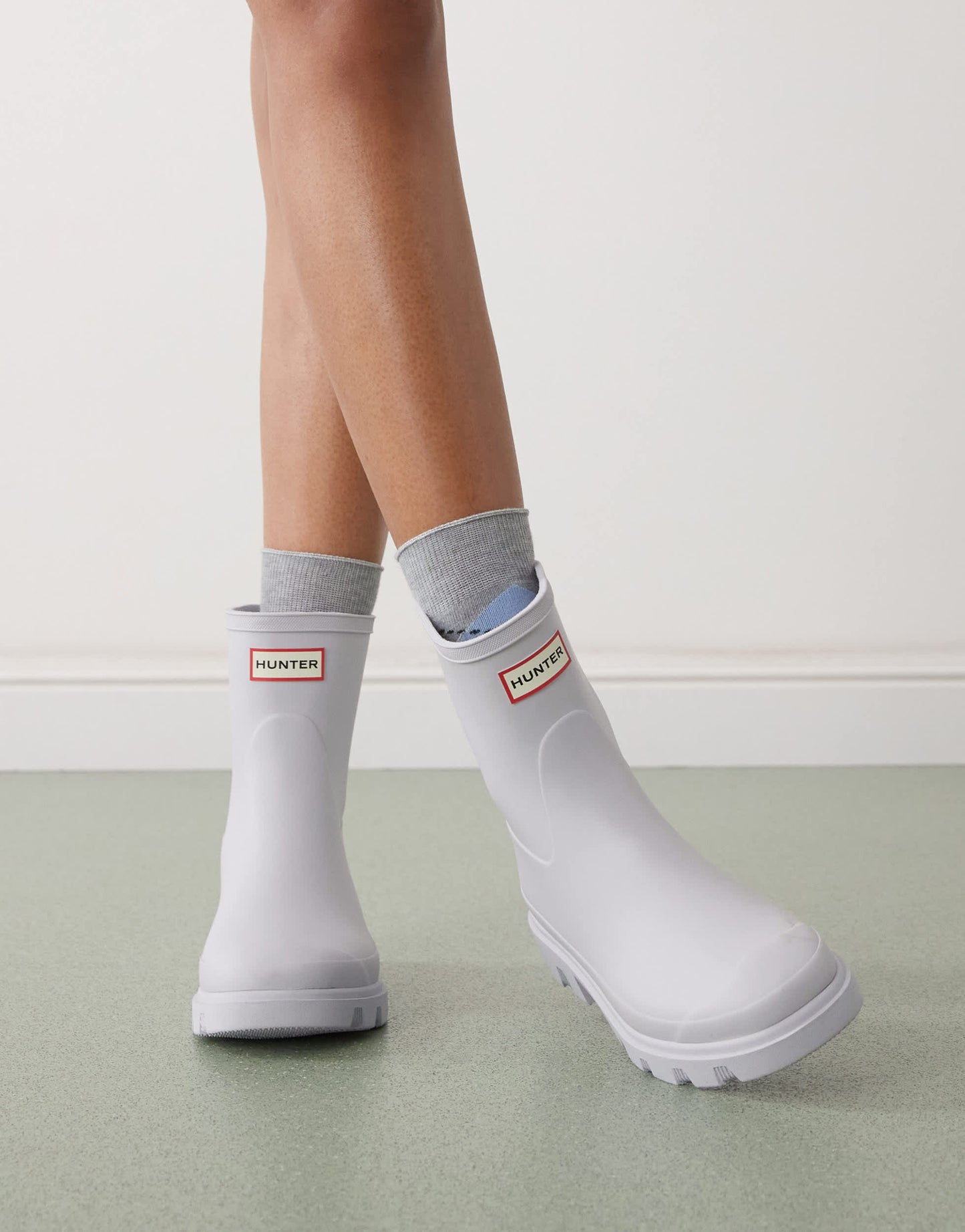 Hunter Downpour short wellington boots in light blue