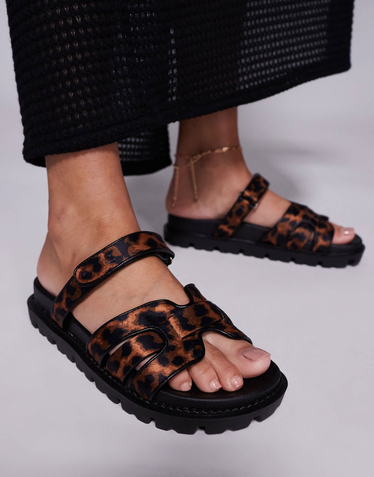 Simmi London Adelle strappy flat sandals in leopard