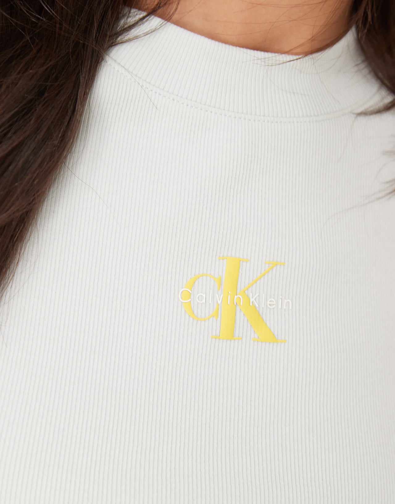 Calvin Klein Jeans monologo baby tee in sage green