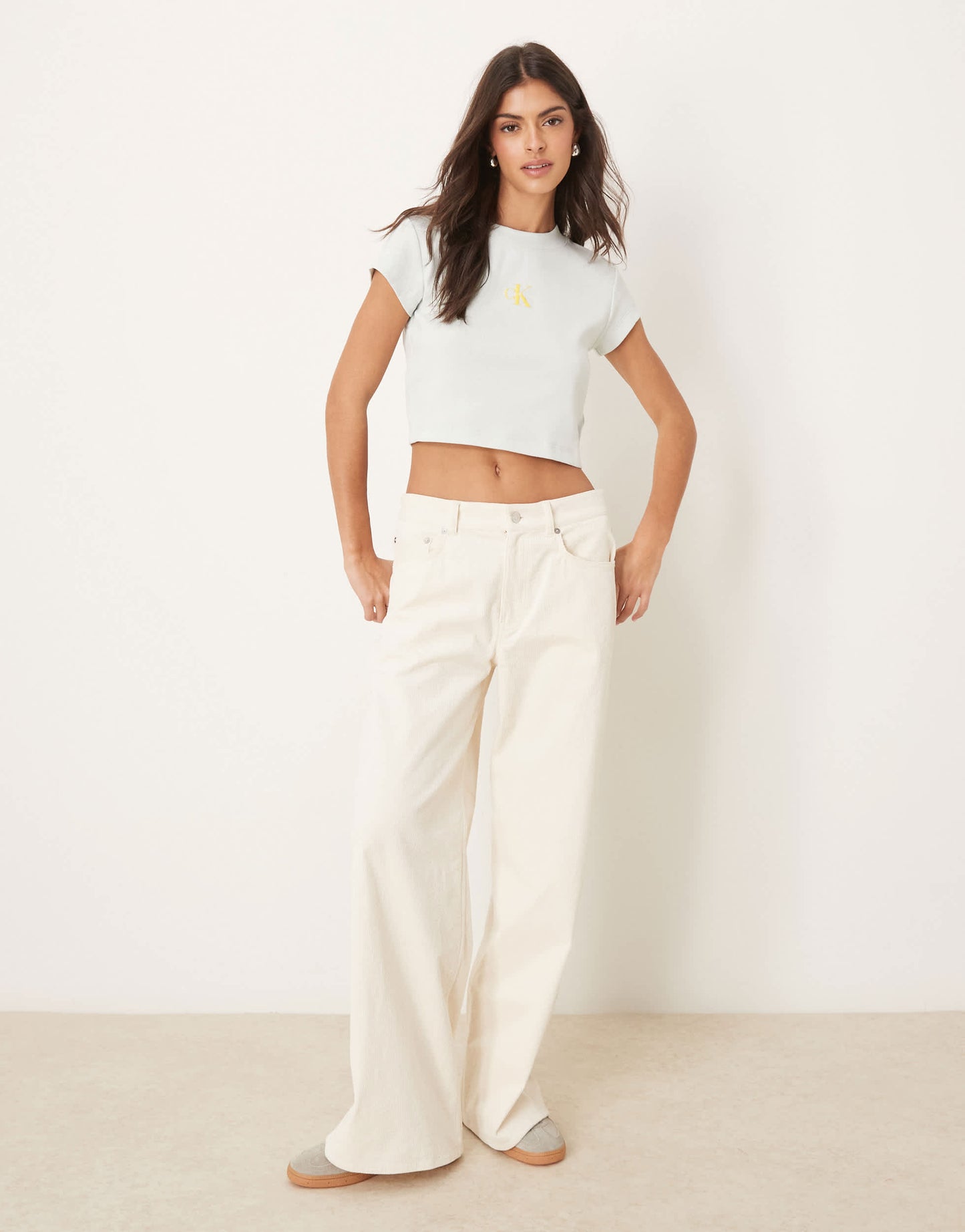 Calvin Klein Jeans monologo baby tee in sage green