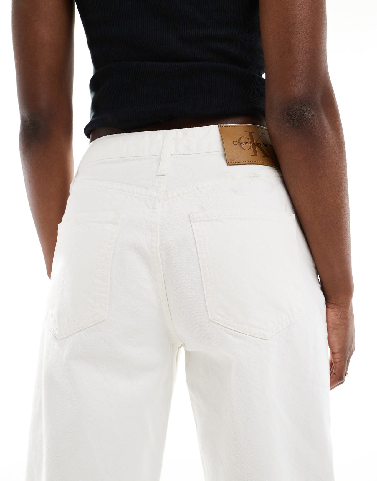 Calvin Klein Jeans 90s loose jeans in white wash