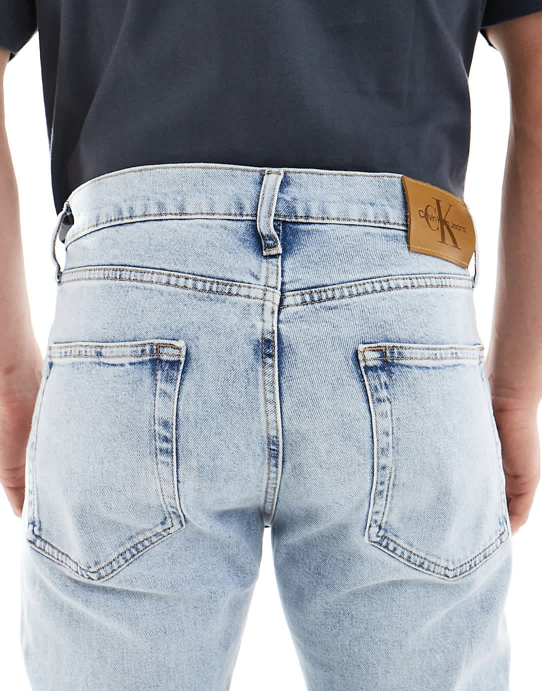 Calvin Klein Jeans standard straight jeans in light wash