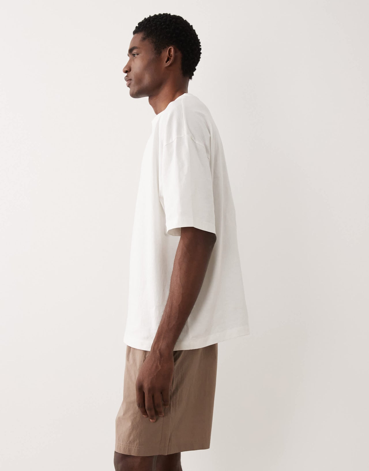 Calvin Klein Jeans pull on shorts in tan