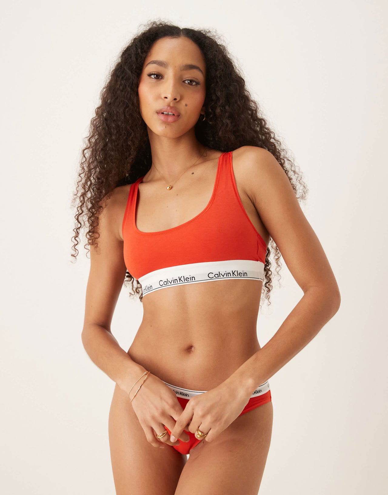 Calvin Klein Modern Cotton bralette in red