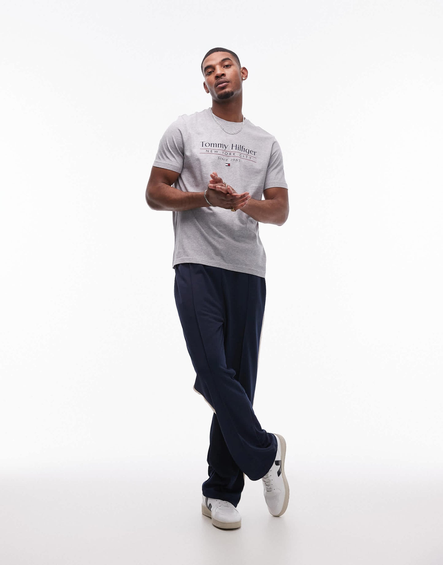 Tommy Hilfiger centre stack linear logo t-shirt in grey