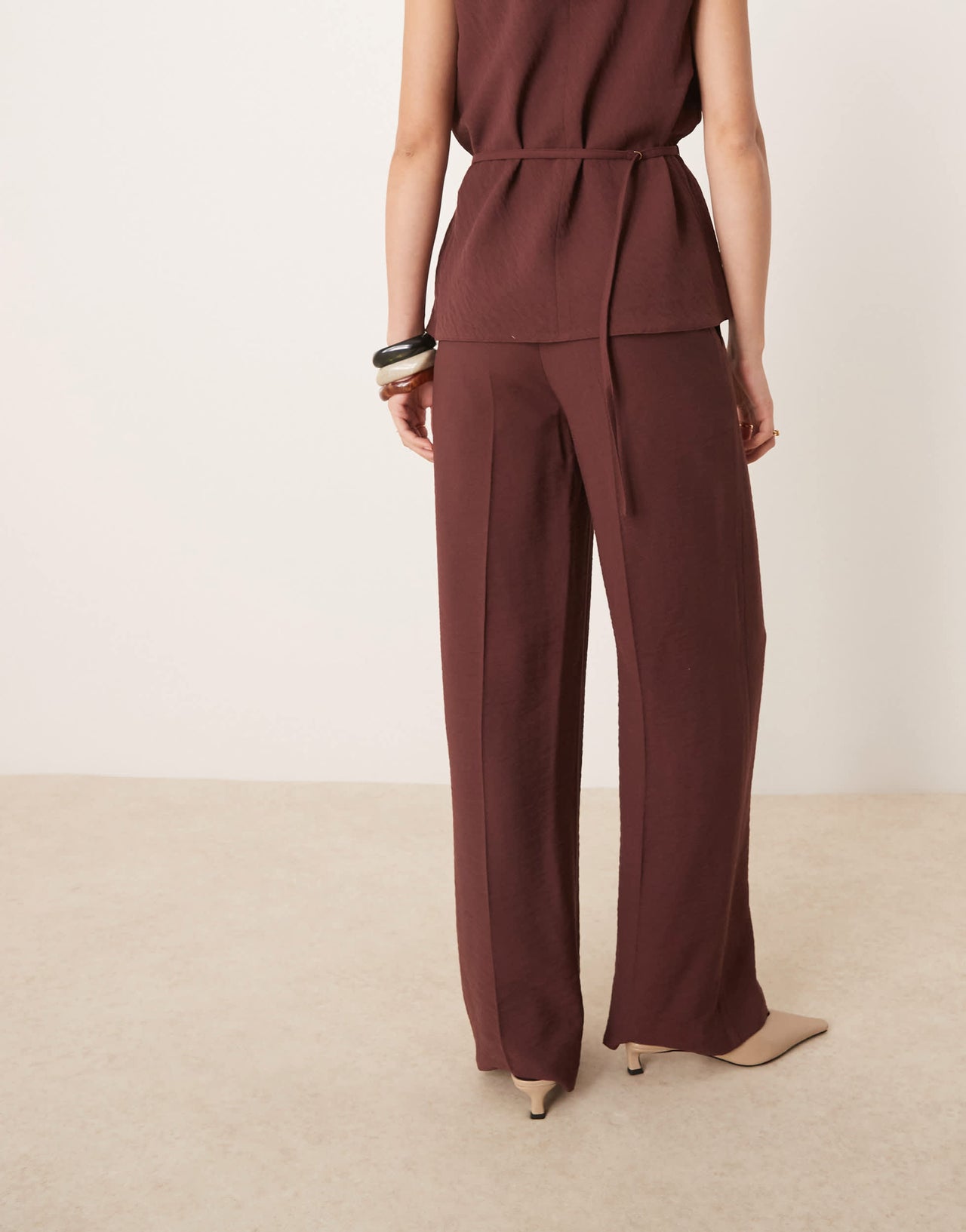 ASOS DESIGN tailored straight leg trousers with skinny belt in chocolate