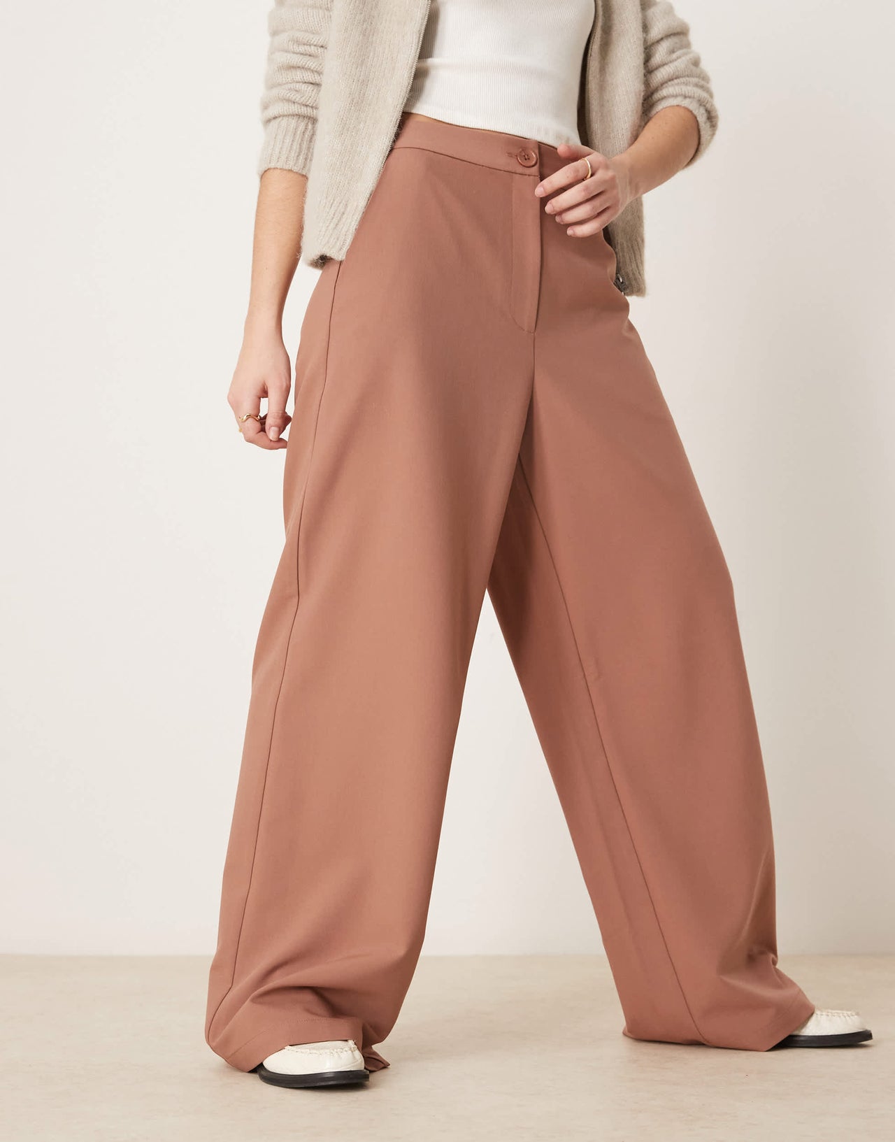 ASOS DESIGN tailored relaxed straight leg trousers in apricot