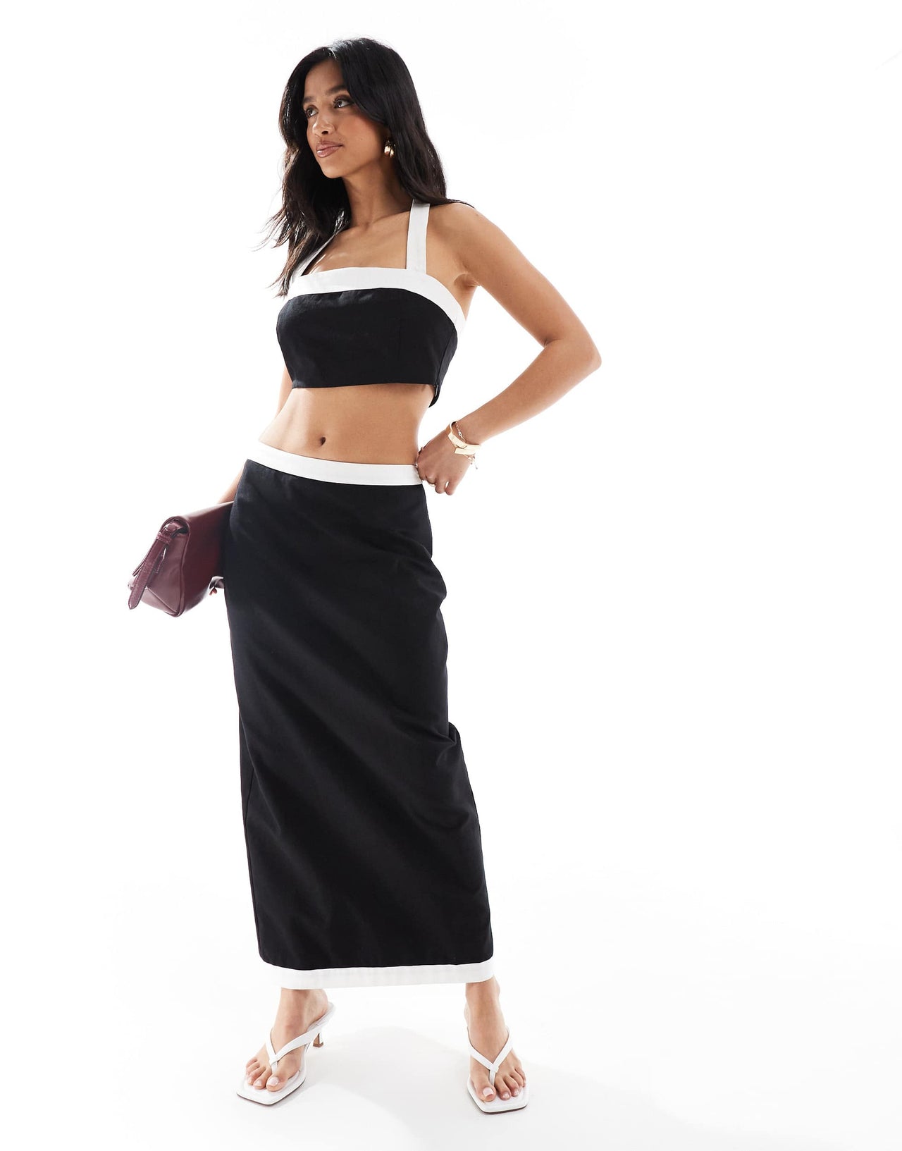 4th & Reckless Petite linen look bandeau halterneck contrast edge top co-ord in mono