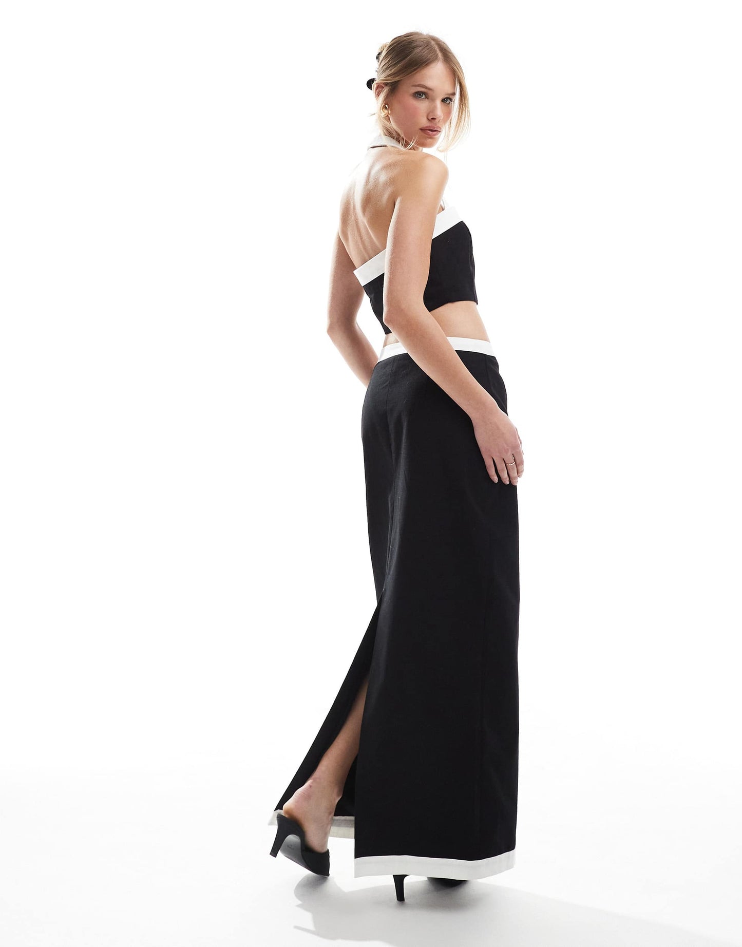 4th & Reckless linen look contrast edge maxi skirt co-ord in mono