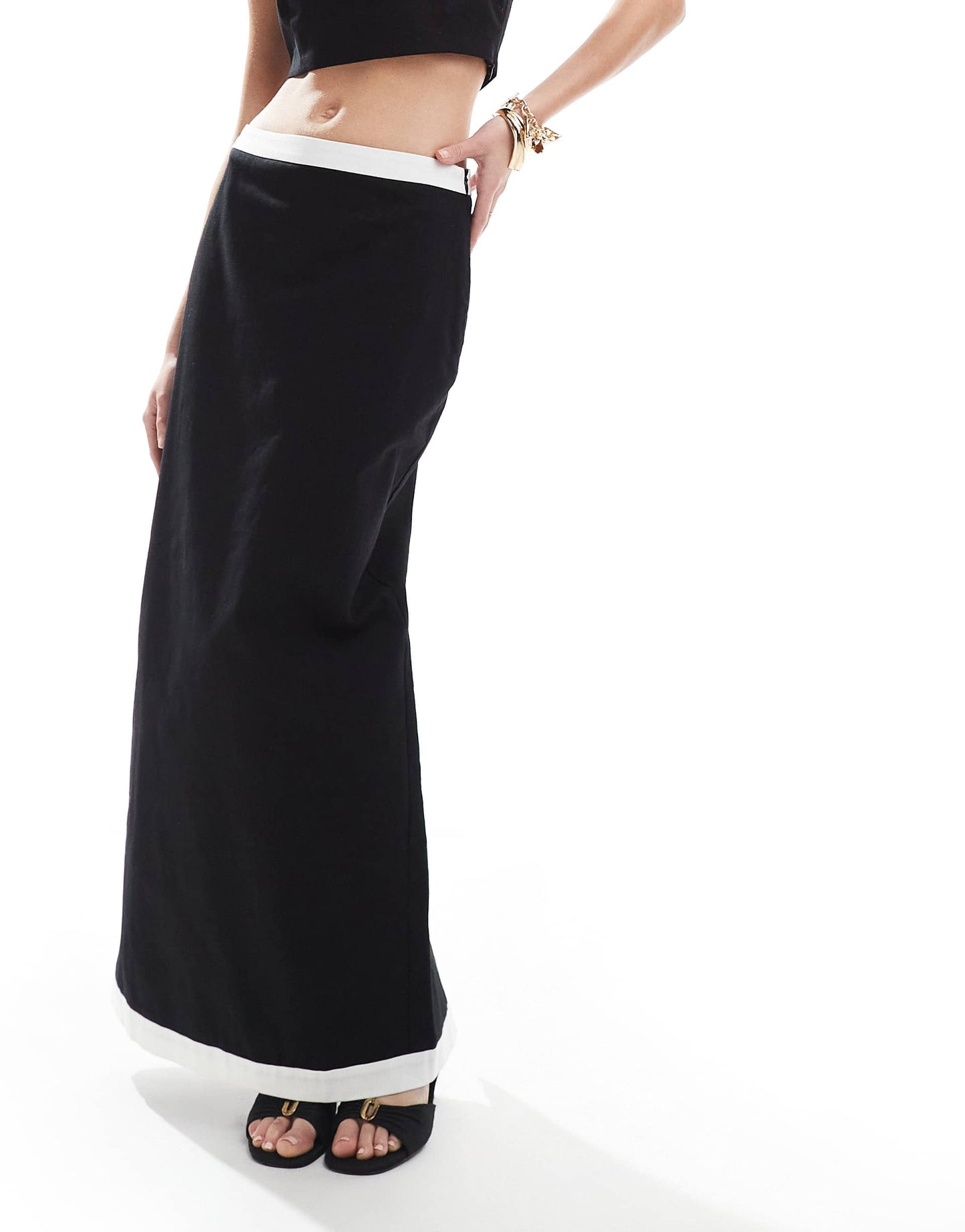 4th & Reckless linen look contrast edge maxi skirt co-ord in mono