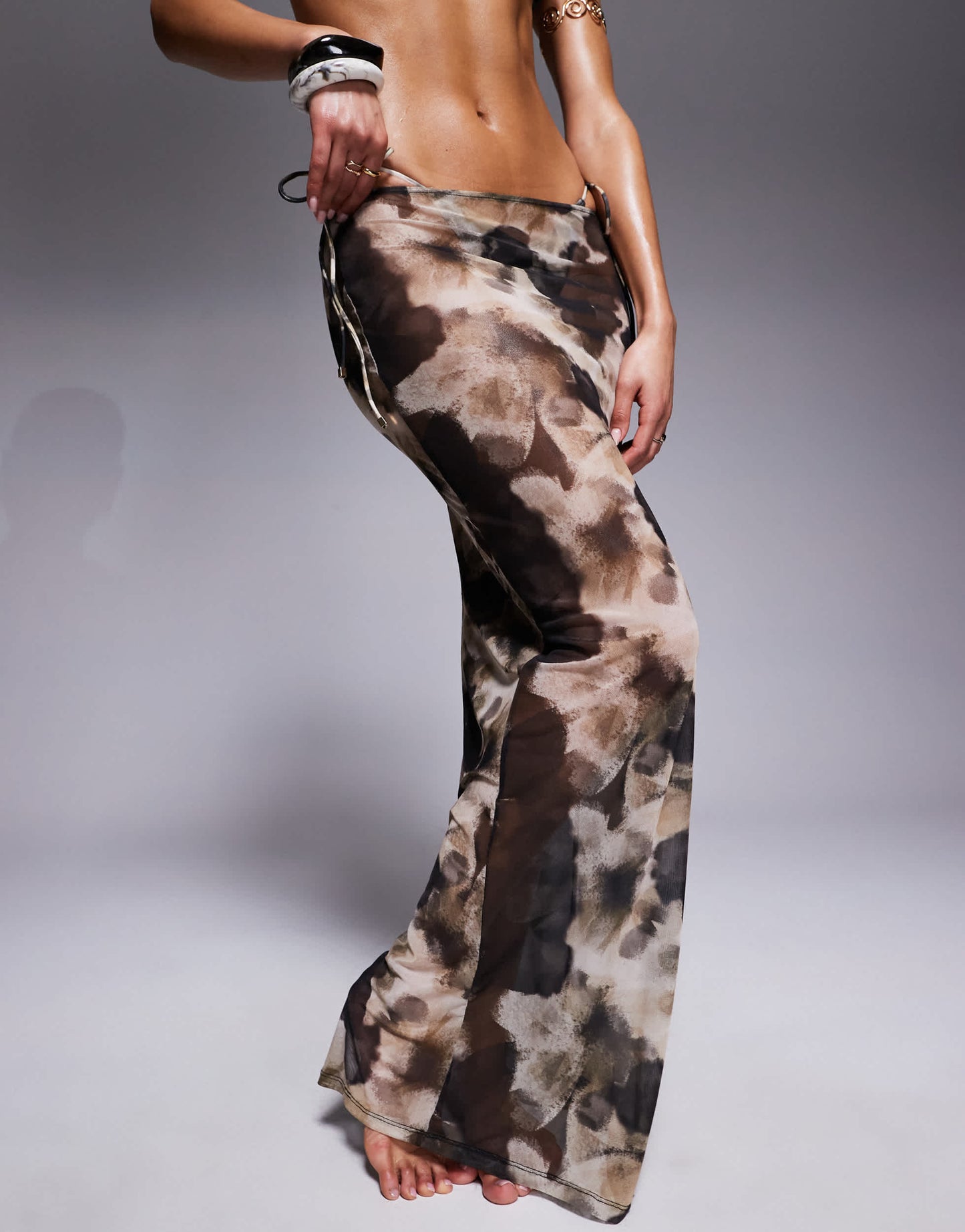 South Beach mesh maxi beach skirt in smoke print