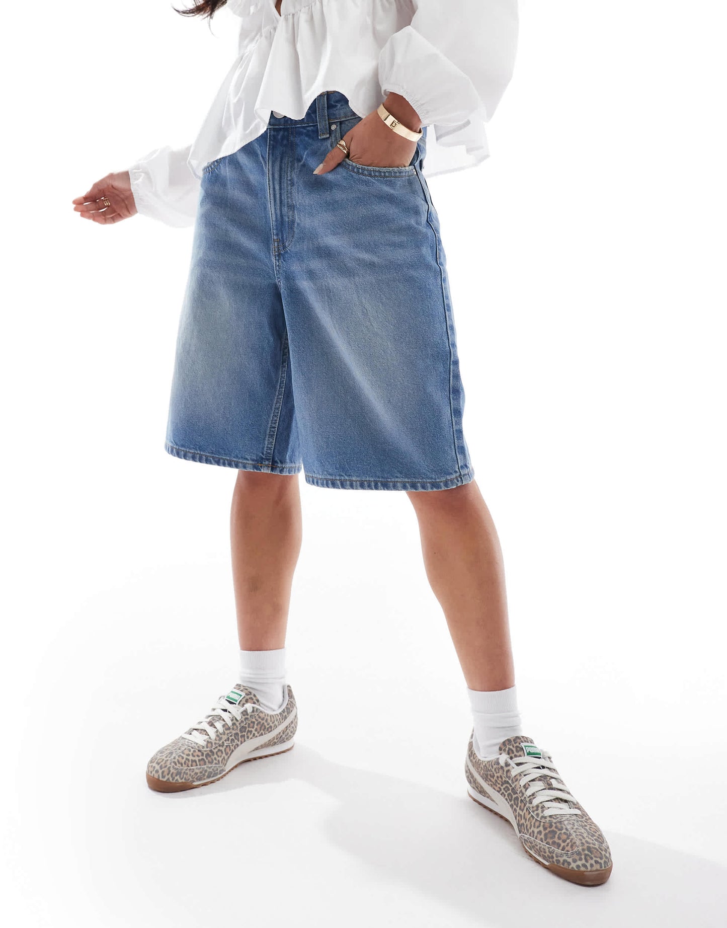 Cotton On super baggy denim jort in blue haze