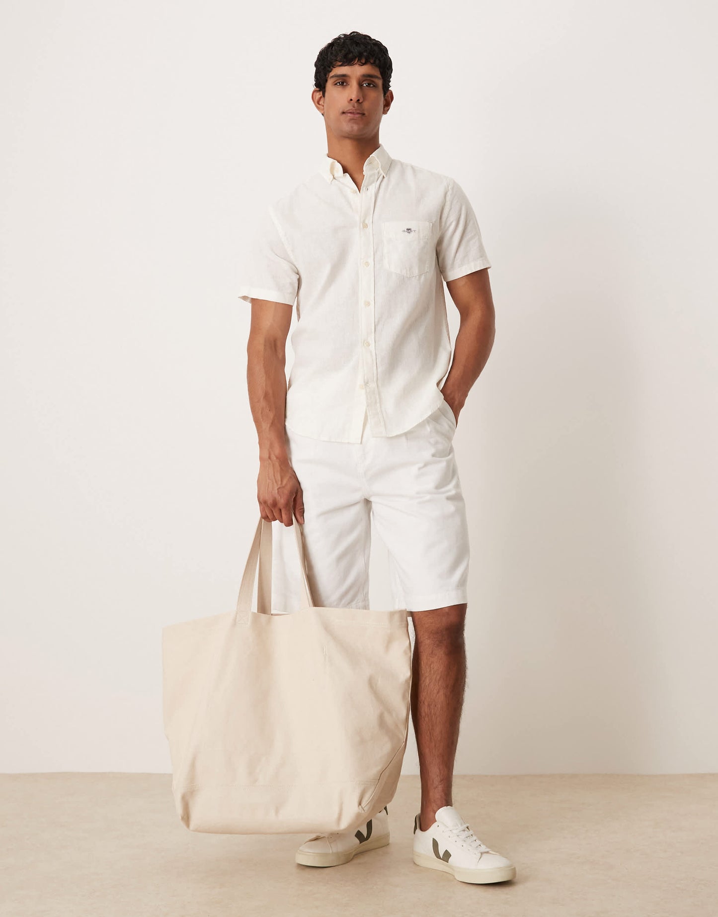 GANT shield logo short sleeve linen cotton shirt in white