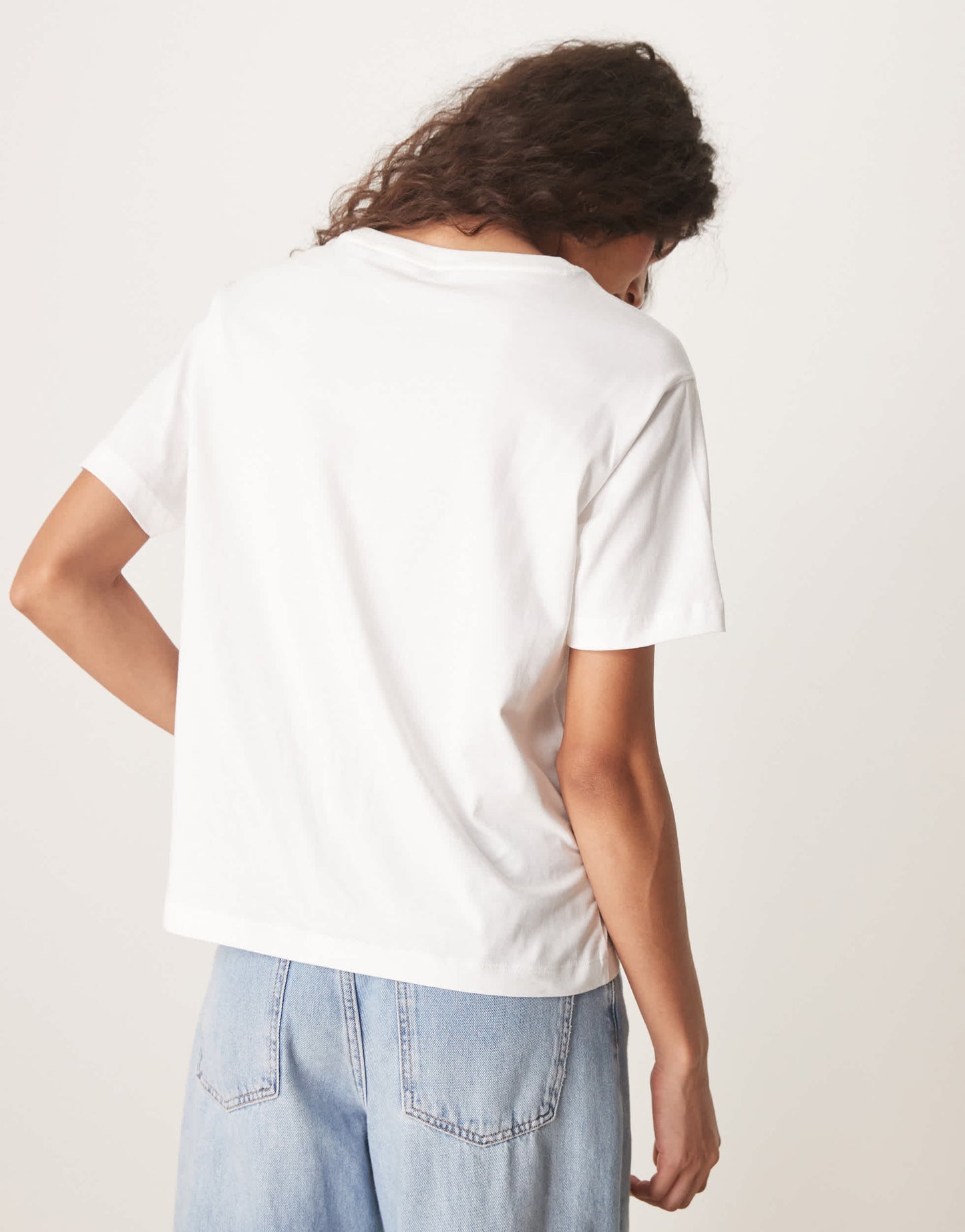 GANT embroided 1949 logo t-shirt in white