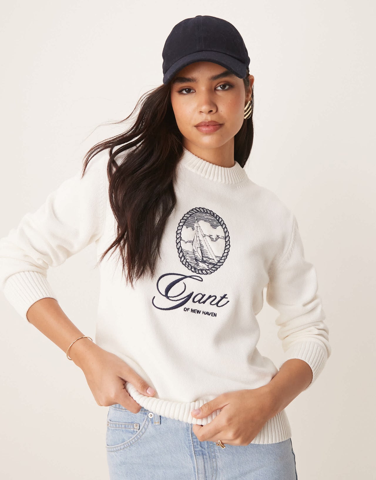 GANT crew neck jumper with central embroided logo in off white
