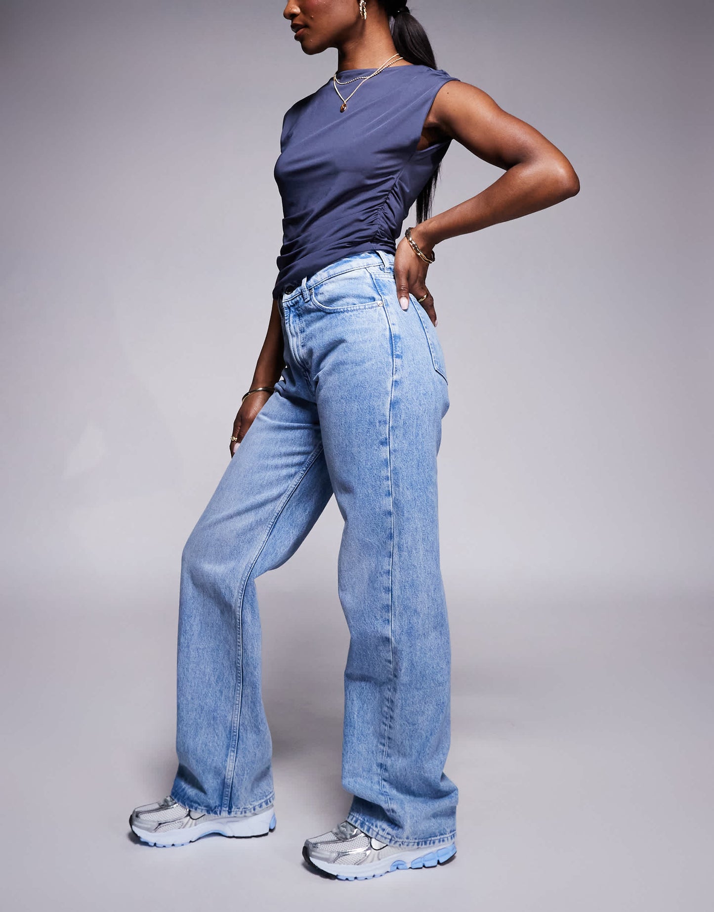 Hugo Red straight fit front seeam jeans in acid wash blue
