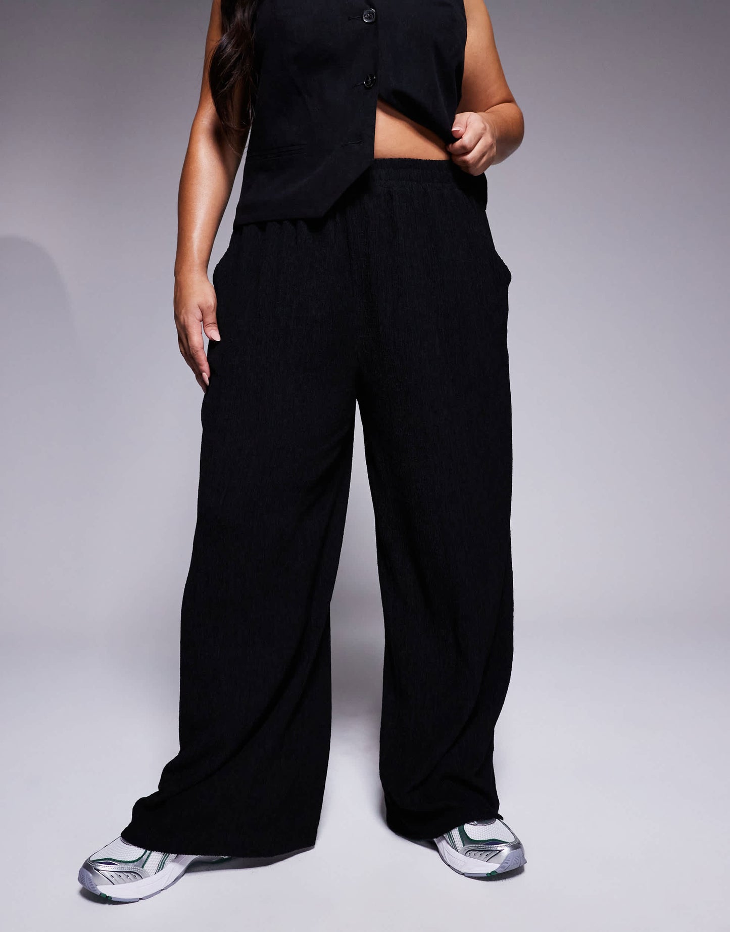 ASOS DESIGN Curve textured wide leg trouser in black