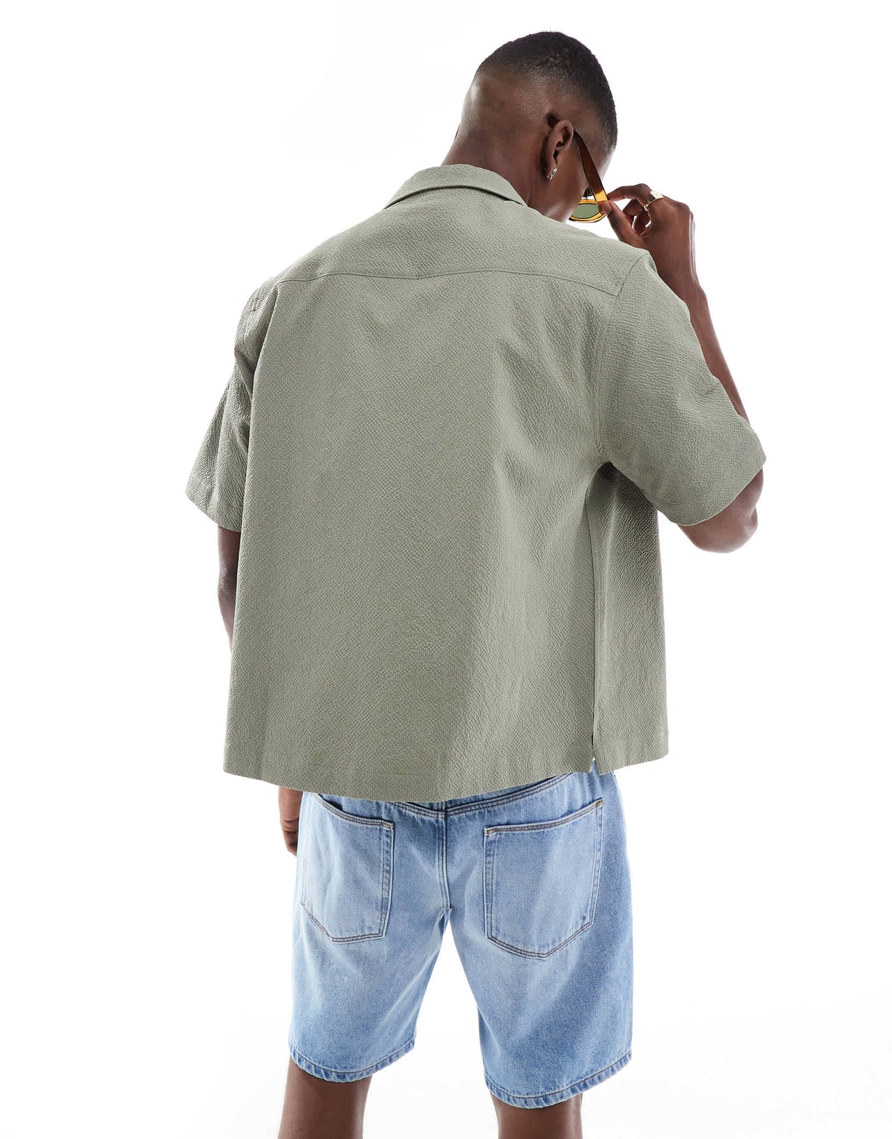 ASOS DESIGN boxy revere seersucker shirt in khaki