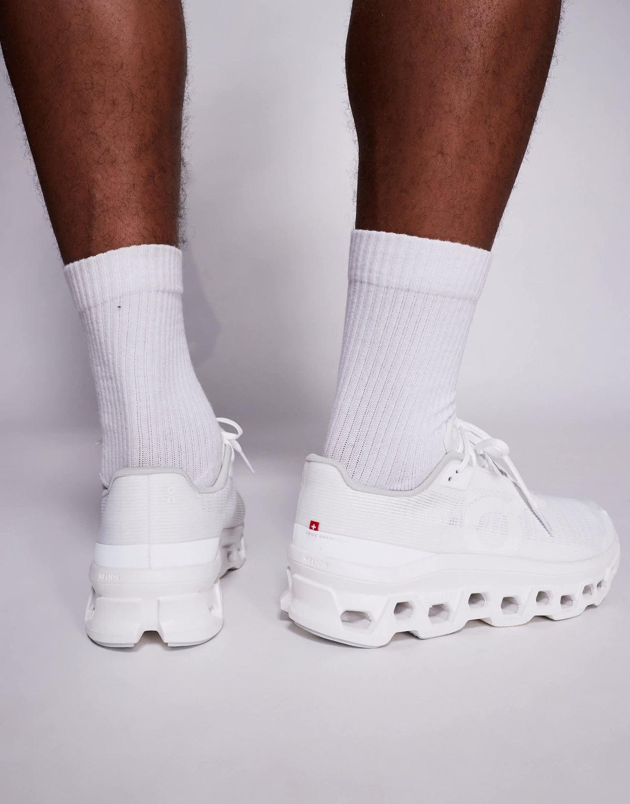 ON Cloudmonster Void running trainers in white