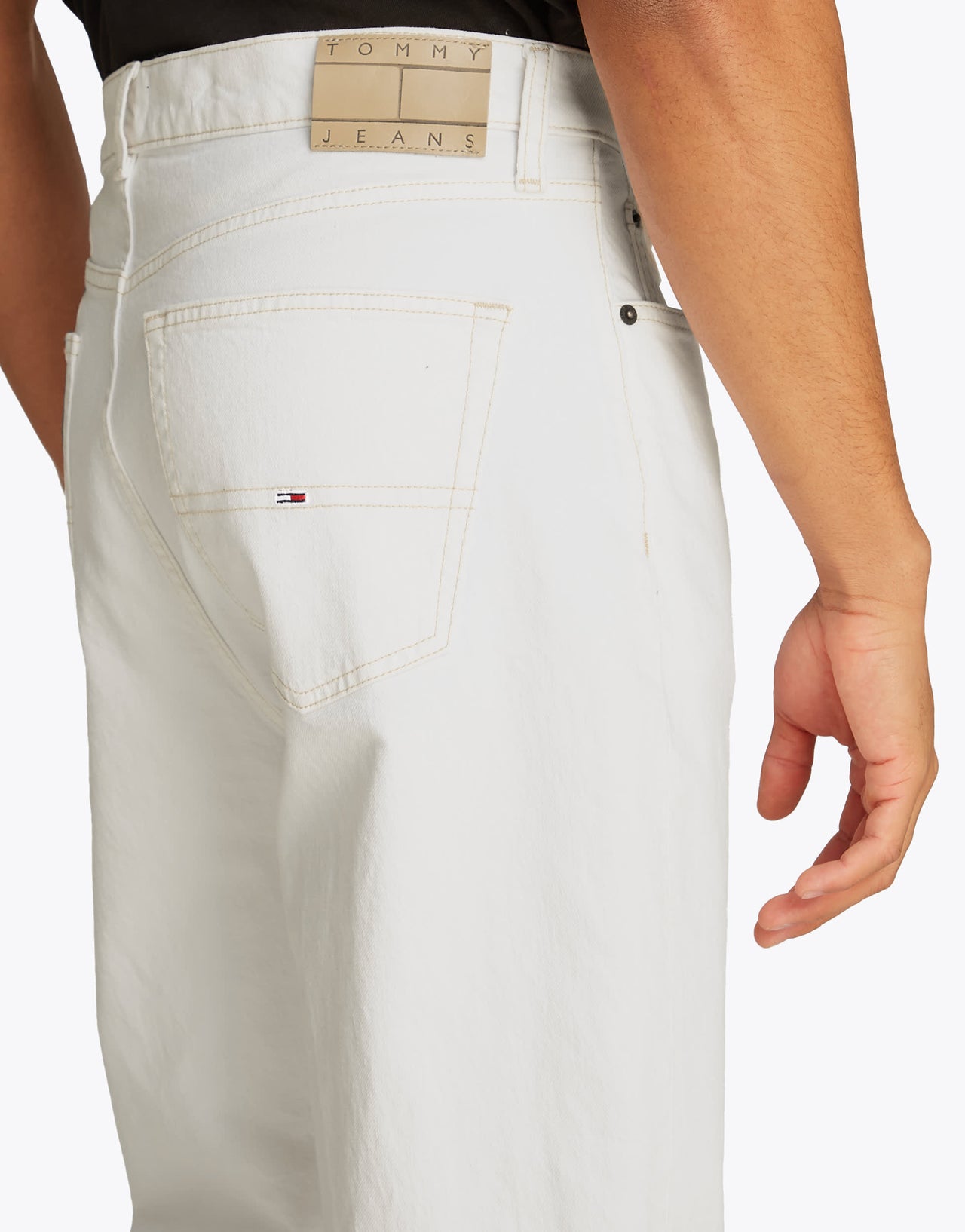 Tommy Jeans Otis regular straight jeans in white