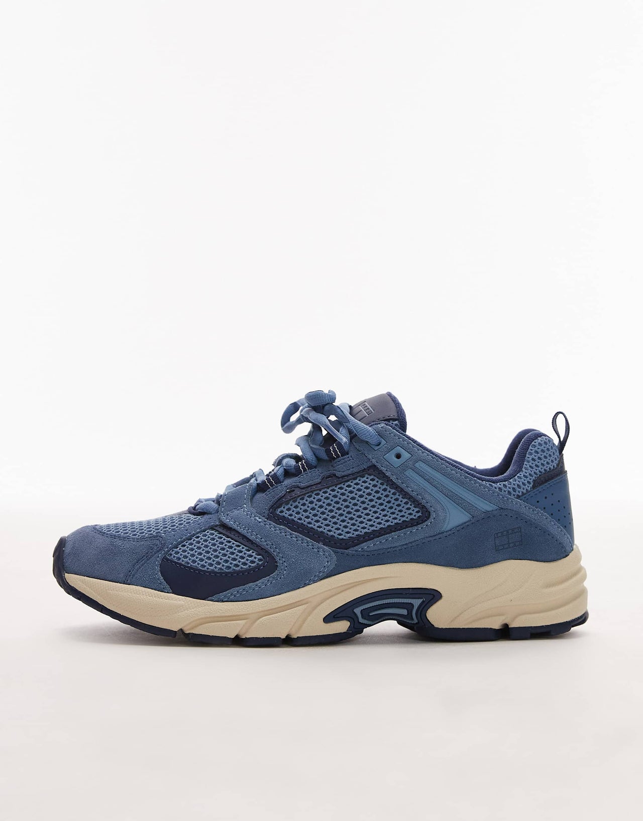 Tommy Jeans Archive 97 trainers in blue