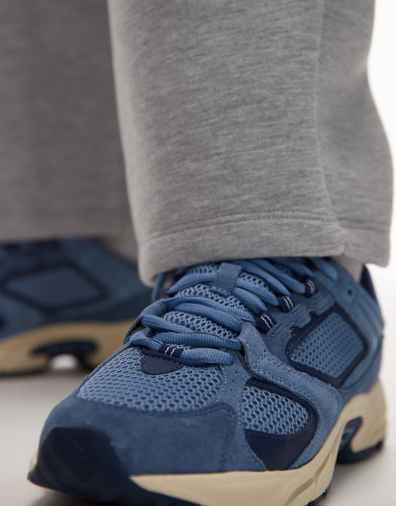 Tommy Jeans Archive 97 trainers in blue