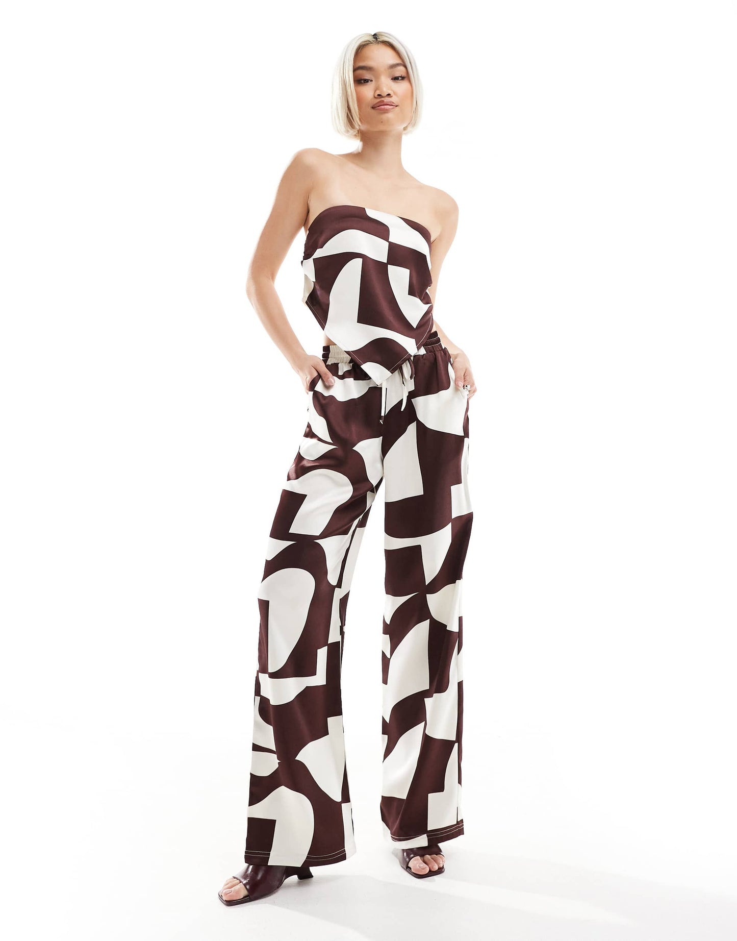4th & Reckless drawstring satin wide leg trousers co-ord in brown geo print