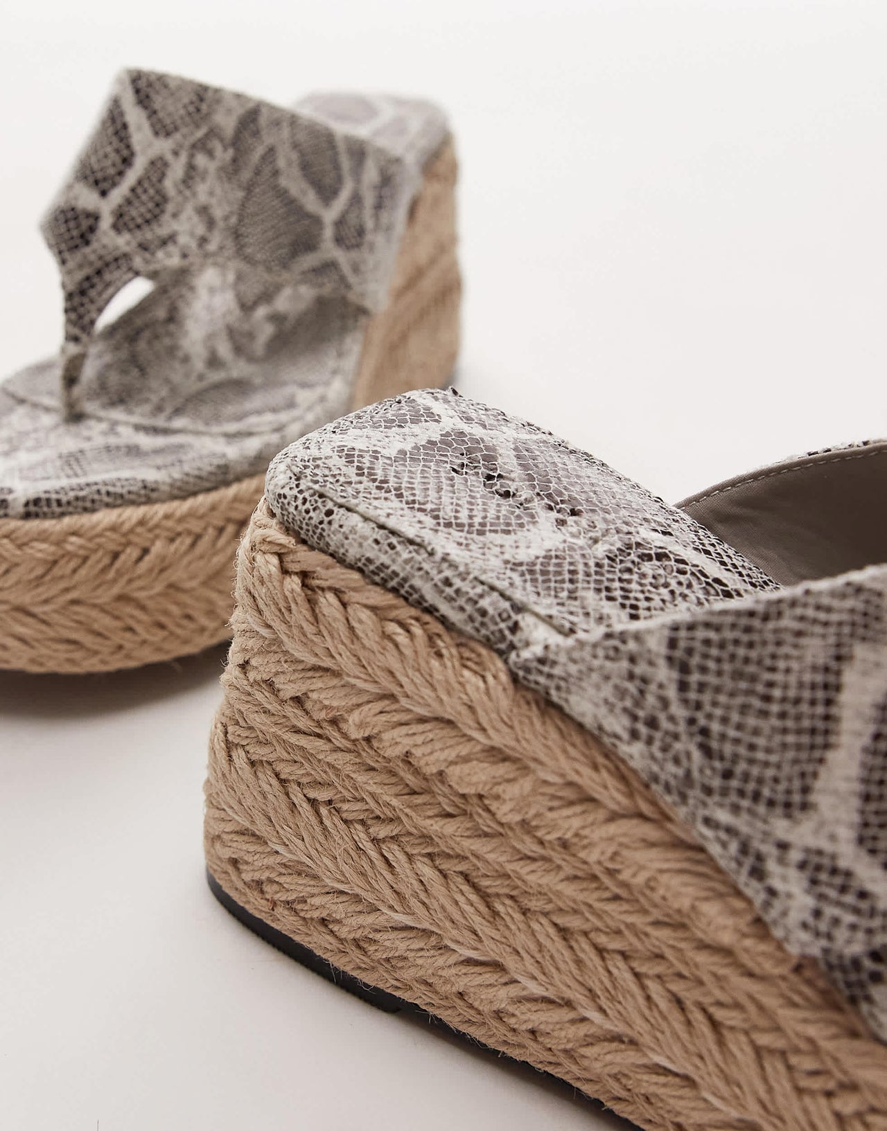 Topshop Heidi toe thong espadrille wedge in snake