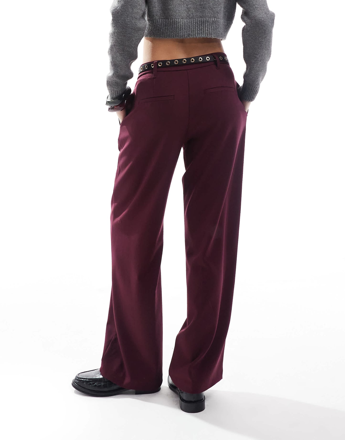 Bershka low waist wide leg tailored trousers in burgundy