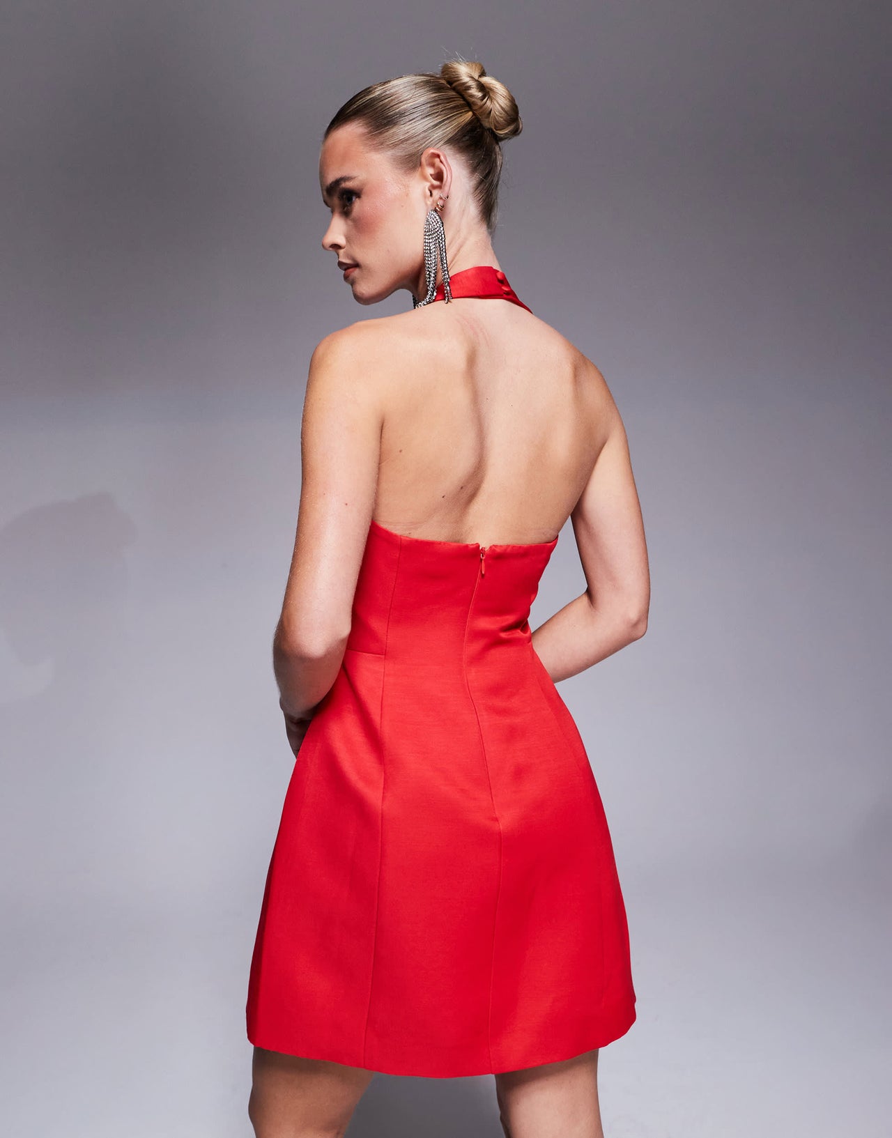 Ever New Petite structured mini dress puffball mini dress in red