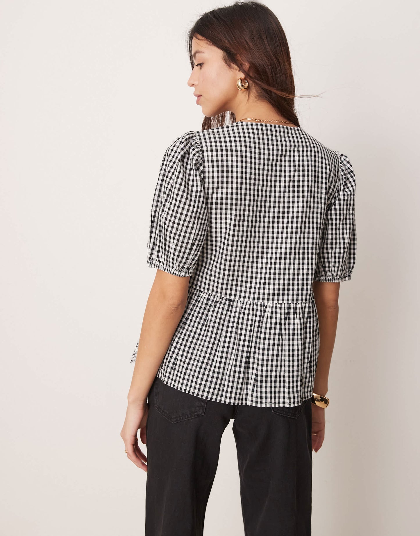 New Look tie front gingham top in black