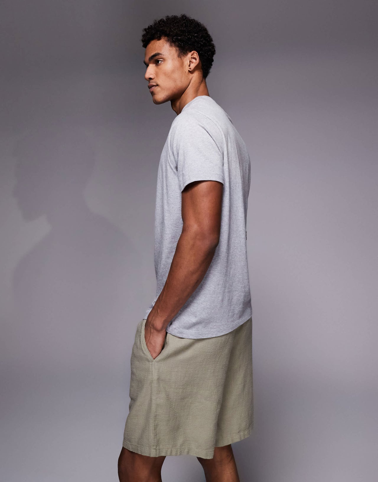 ADPT texture shorts in khaki