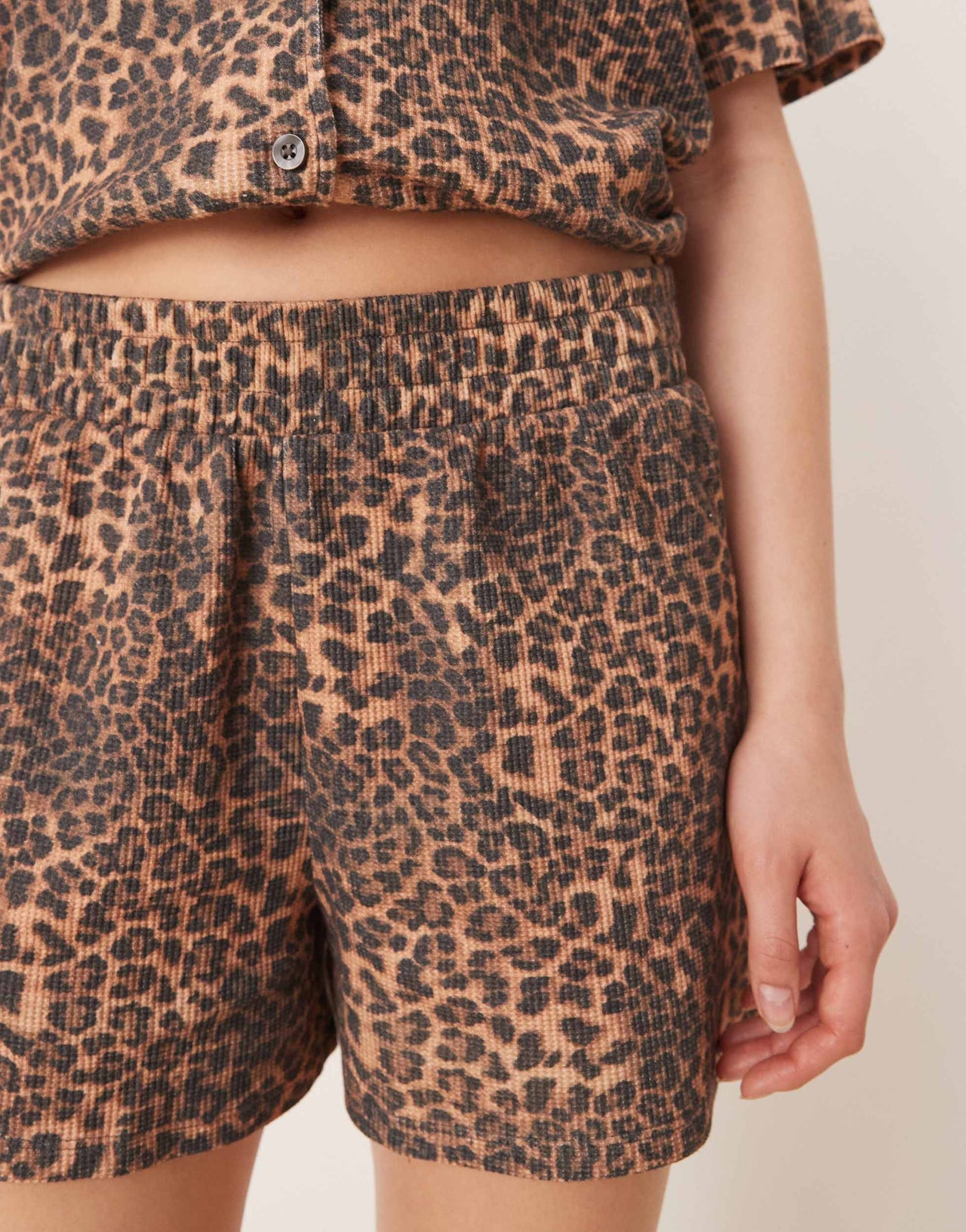 ASOS DESIGN boxer short in waffle leopard print