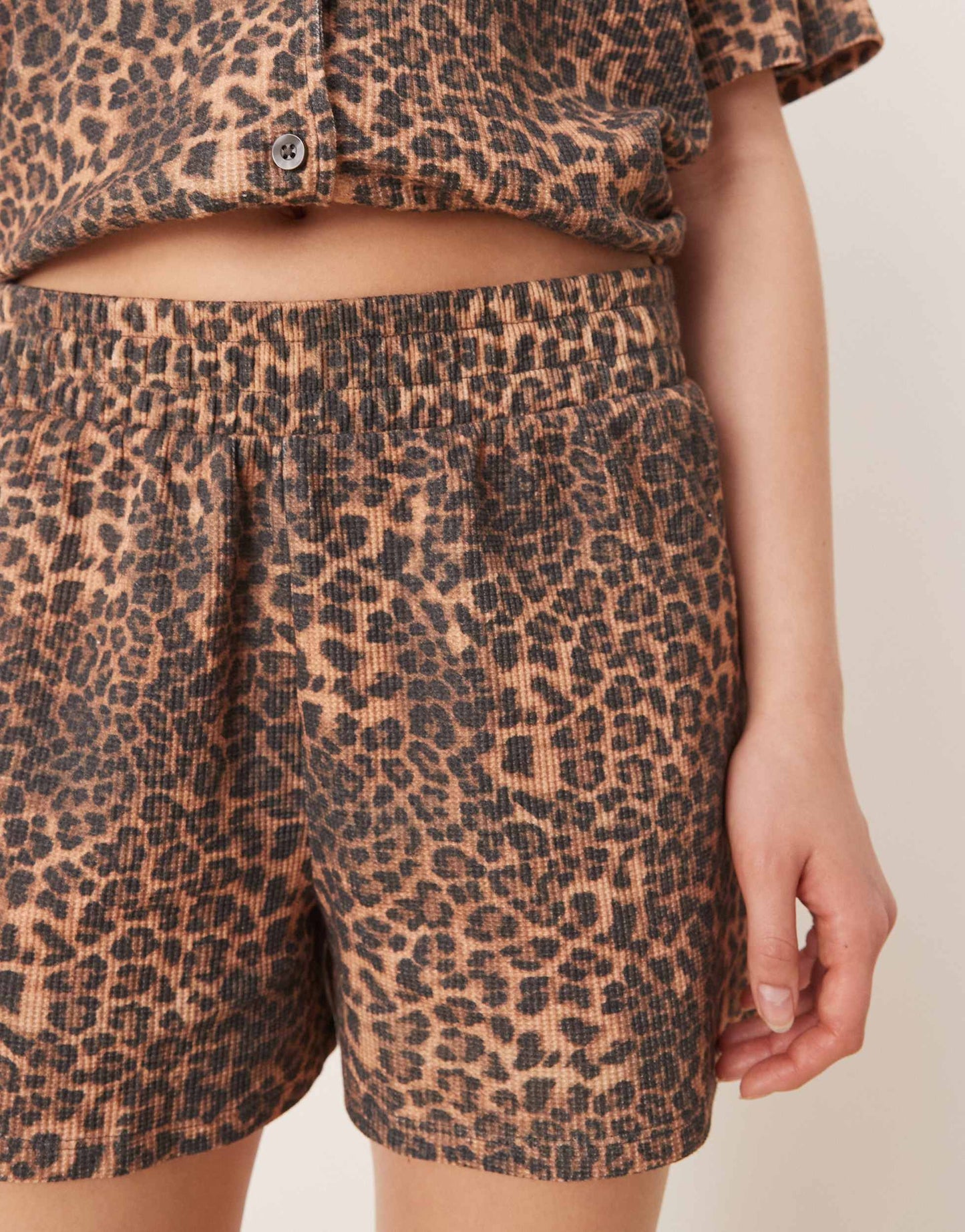 ASOS DESIGN boxer short in waffle leopard print
