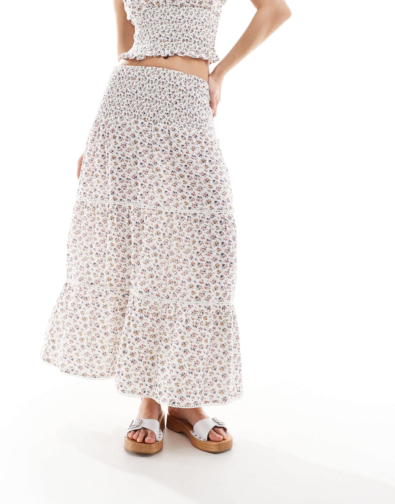 Wednesday's Girl chintzy floral tiered midaxi skirt in white