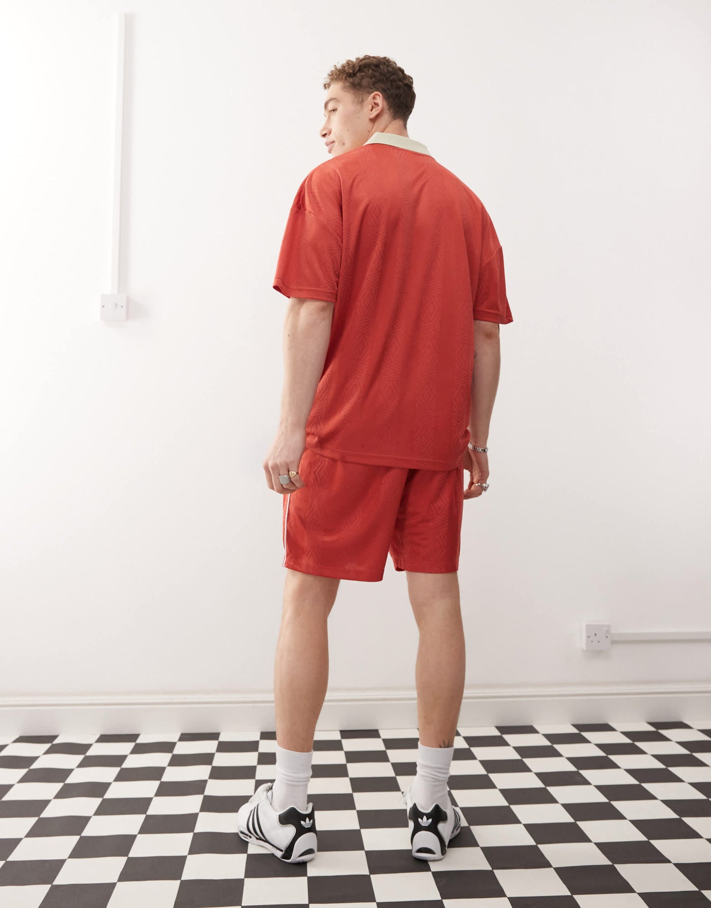 Umbro football shorts in red