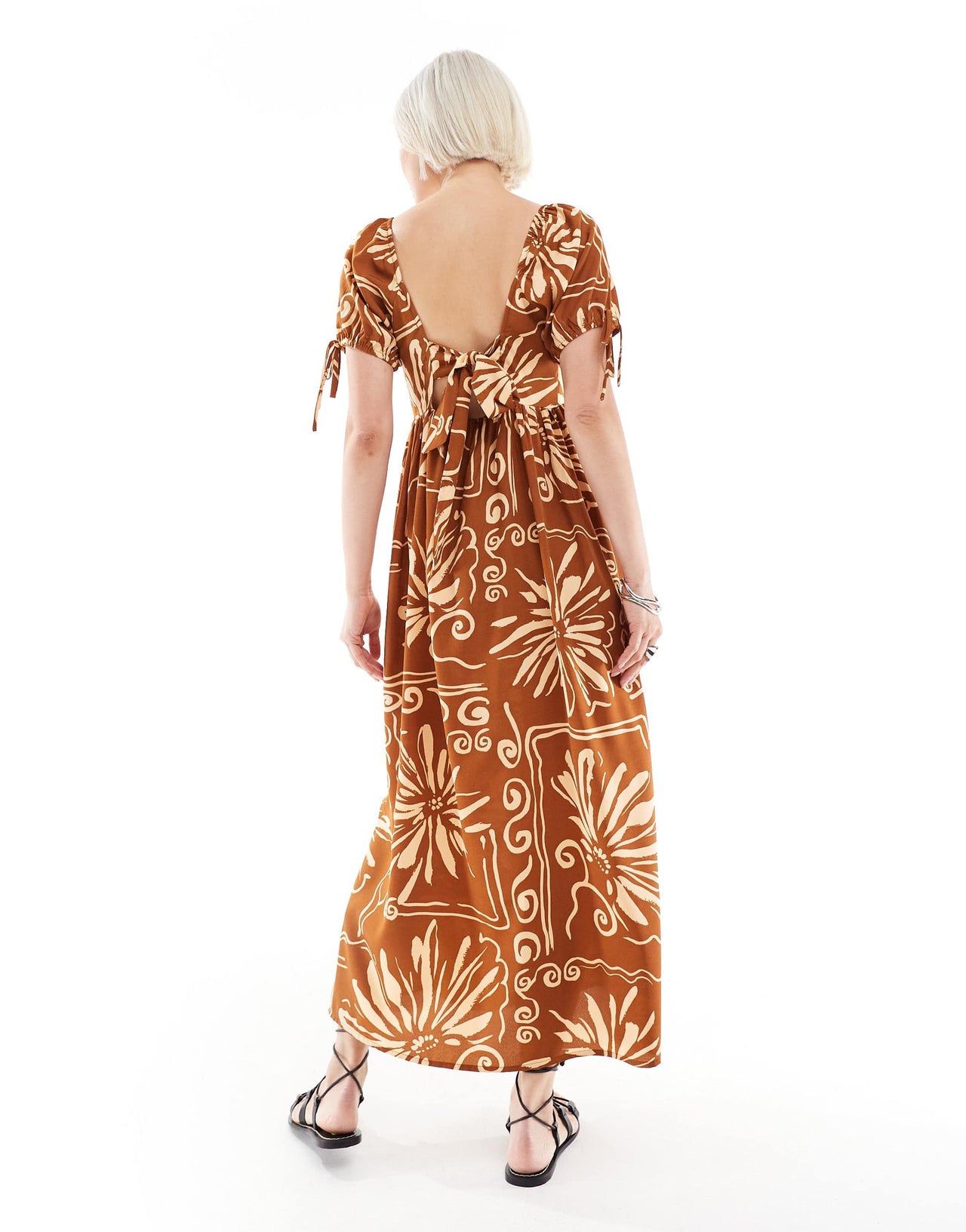 Wednesday's Girl tile floral puff sleeve midaxi dress in brown
