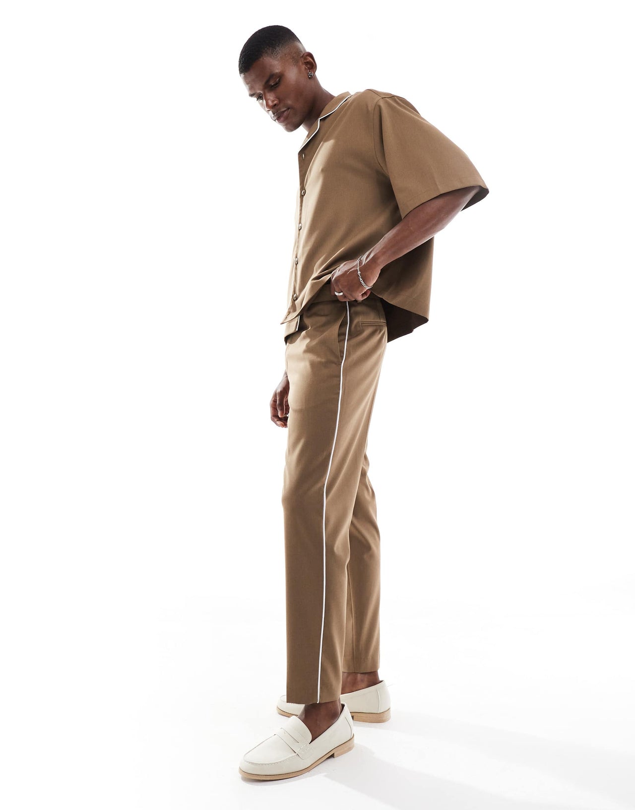 ASOS DESIGN smart tapered trousers with side piping in camel