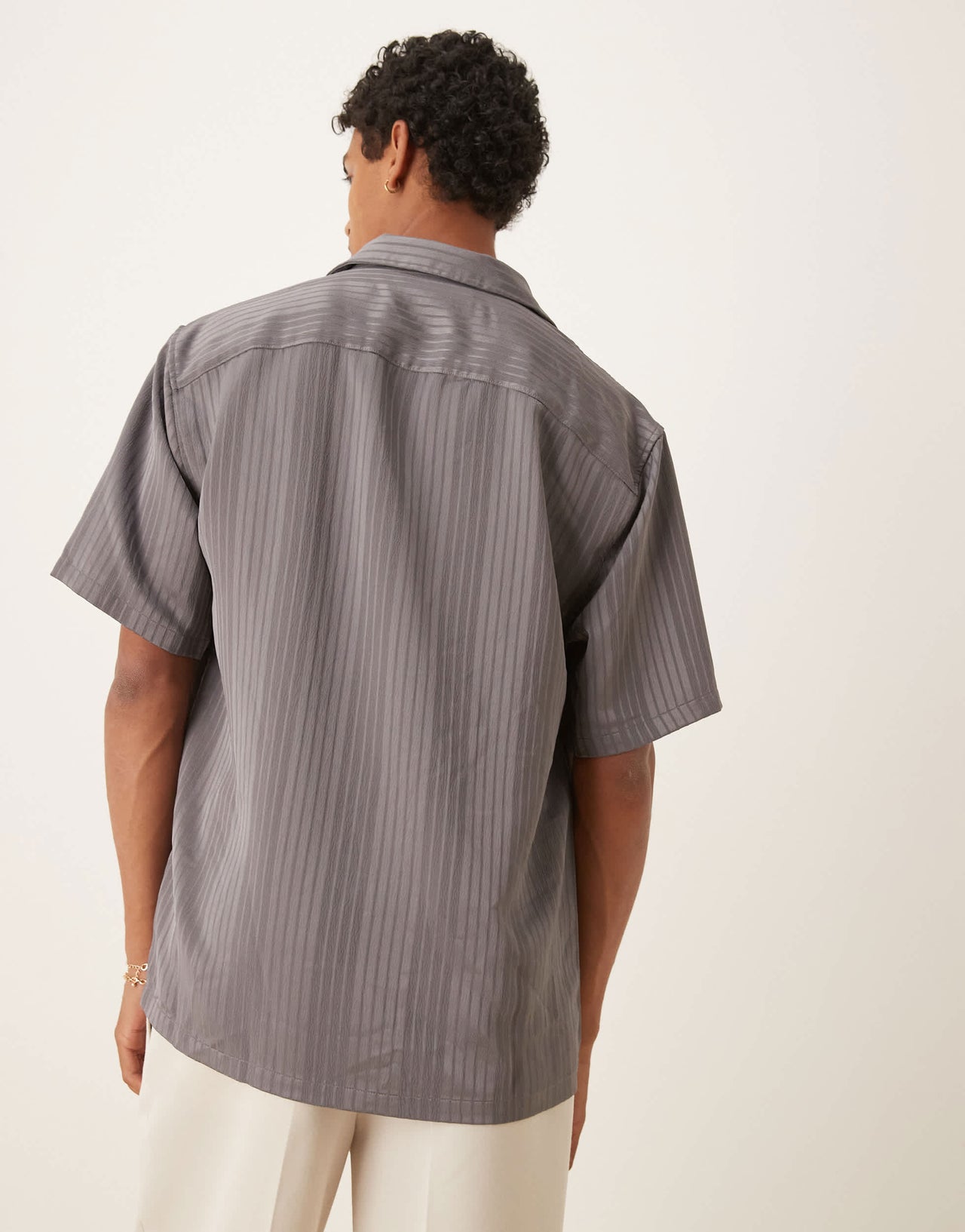 Abercrombie & Fitch short sleeve brocade shirt in grey