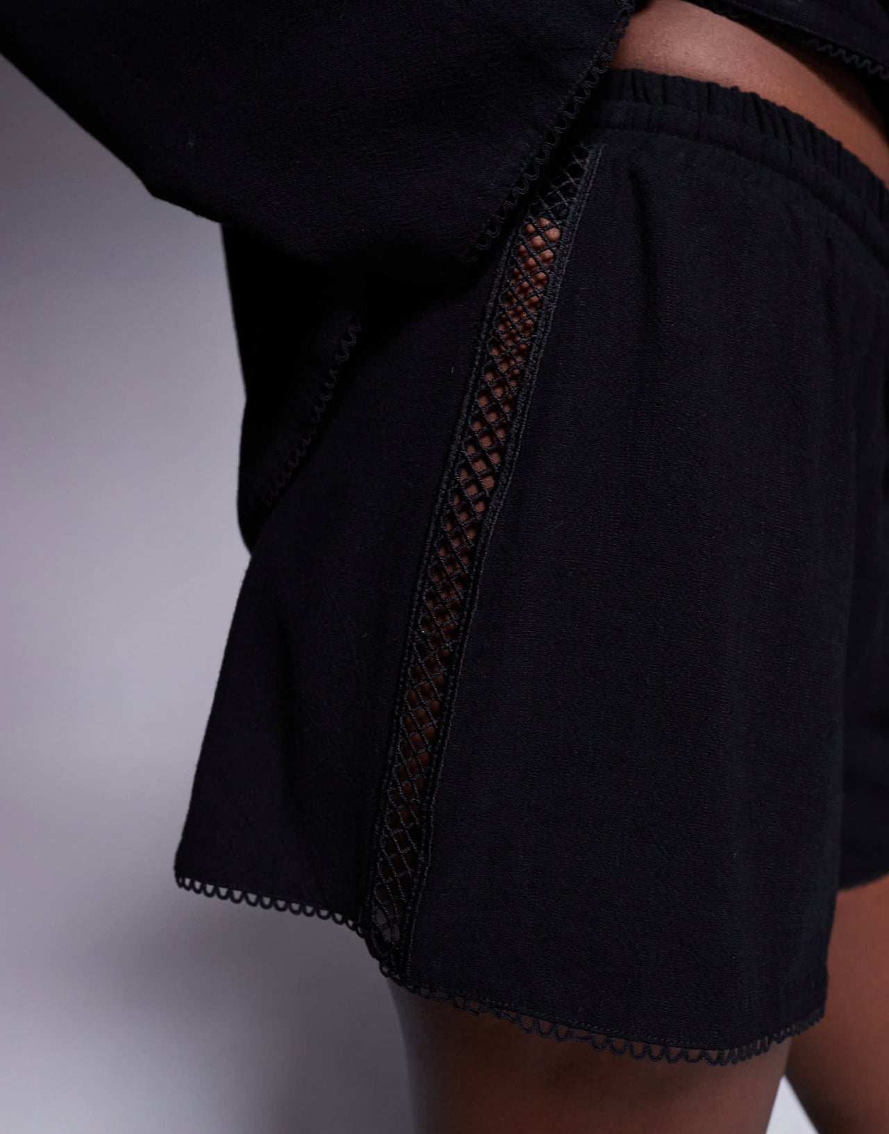 The Frolic exclusive linen blend lace trim short co-ord in black