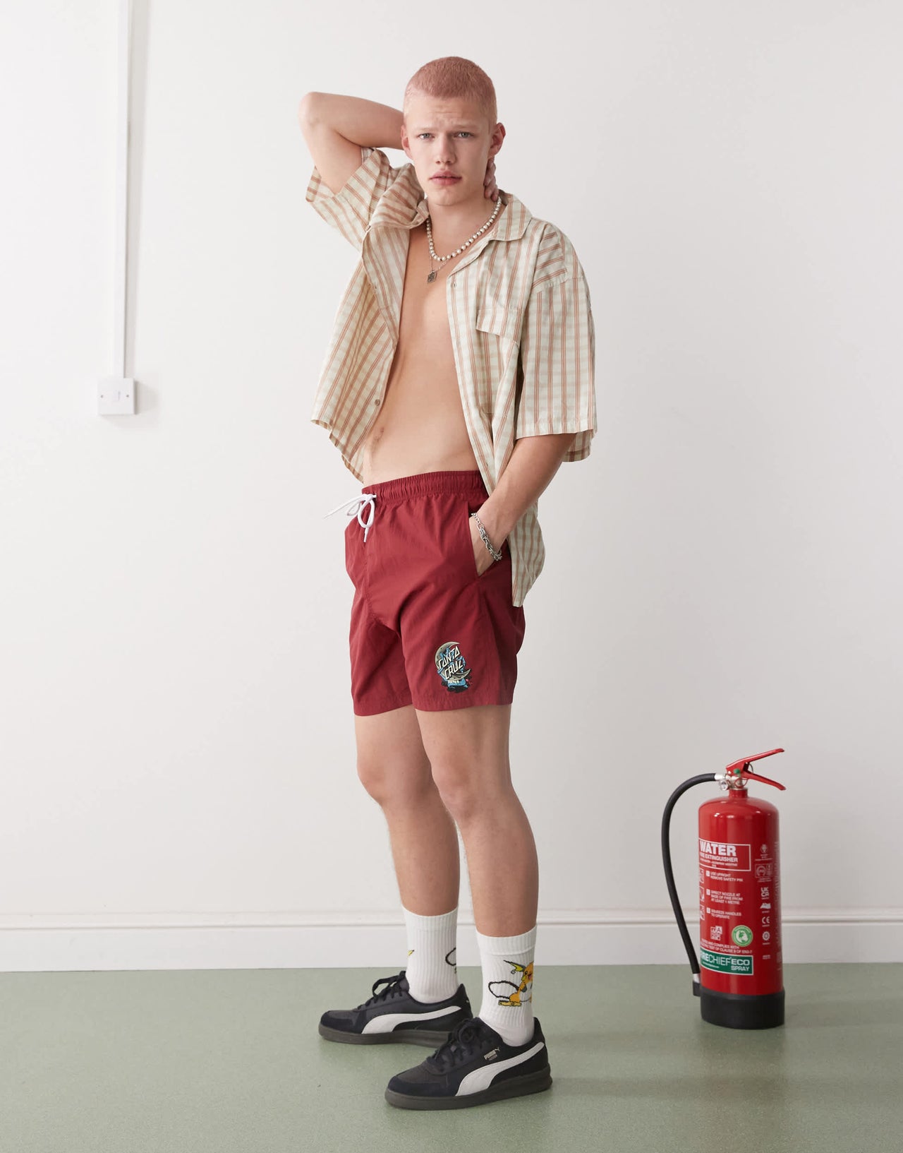 Santa Cruz half moon graphic logo swimshorts in red