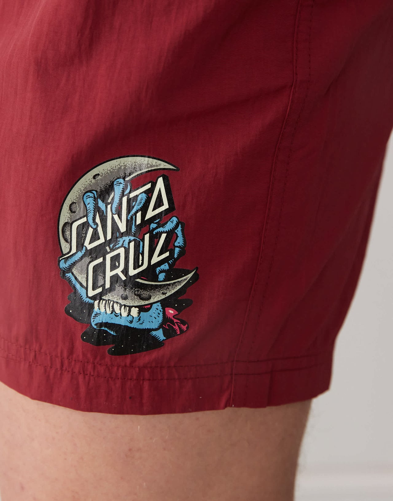 Santa Cruz half moon graphic logo swimshorts in red