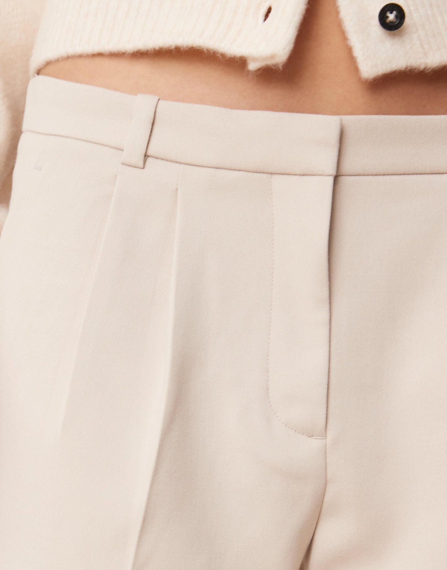 Abercrombie & Fitch high rise tailored pleated short in beige