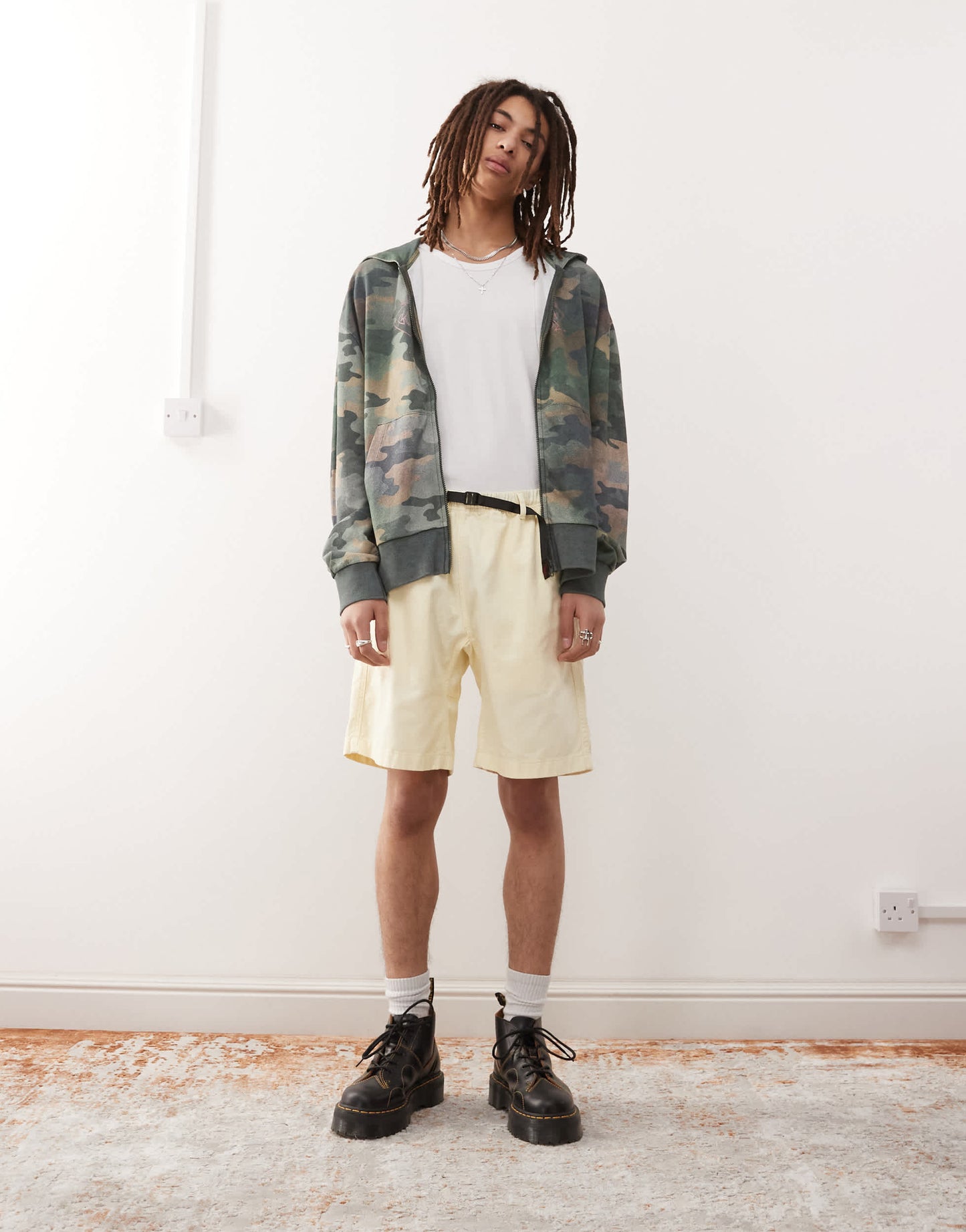 Gramicci G shorts in lemon