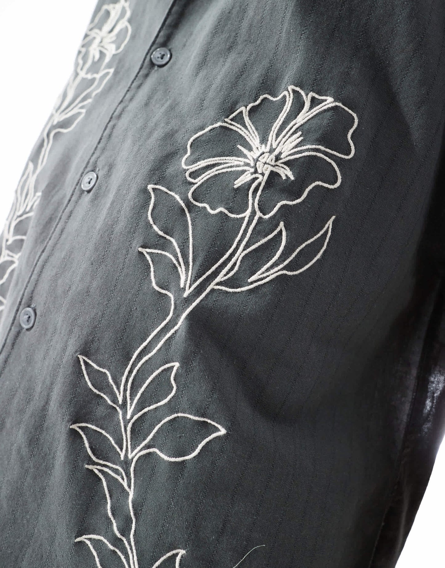 ONLY & SONS embroidery detail resort shirt in grey